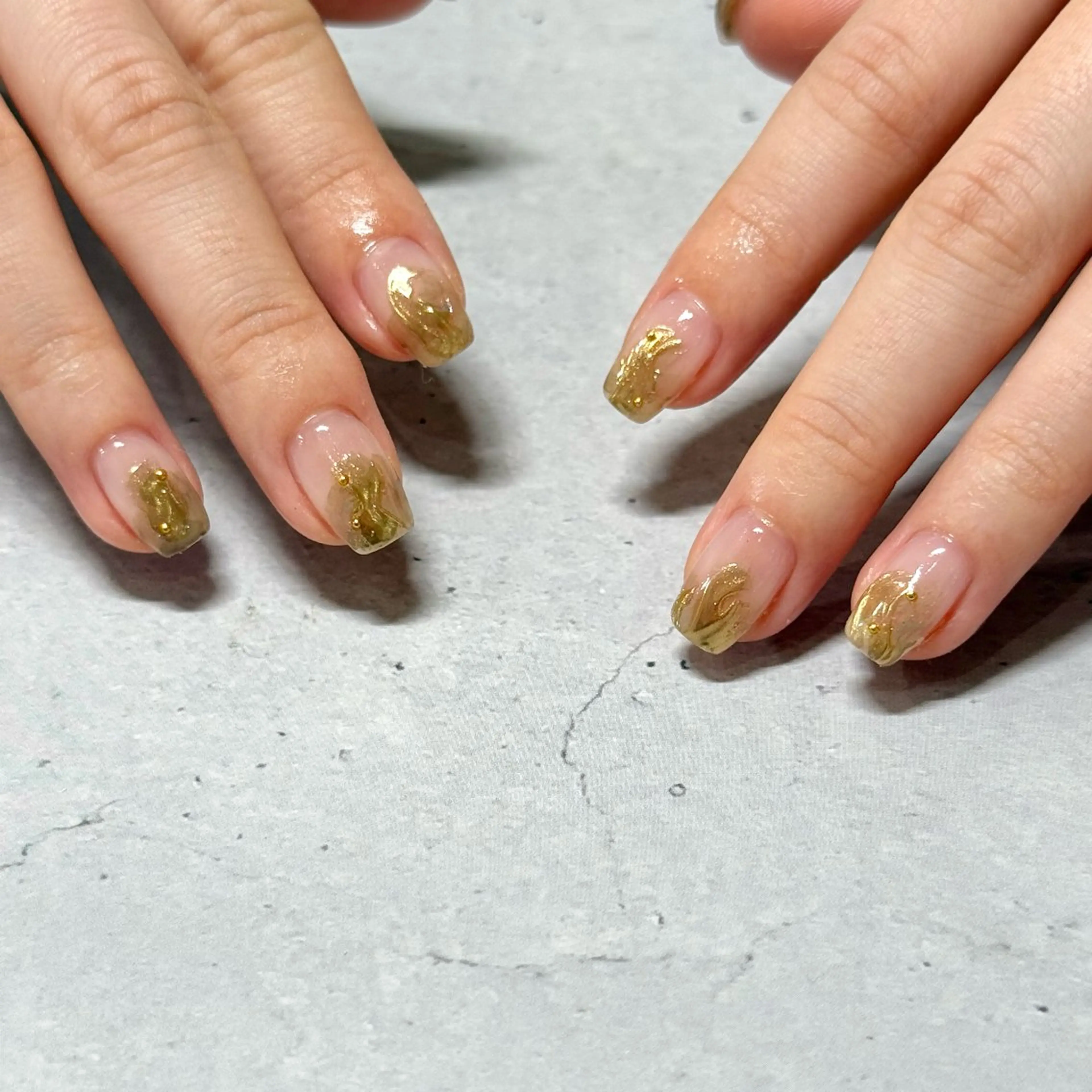 ネイル ニュアンスネイル ハンドネイル chika .のネイルデザイン