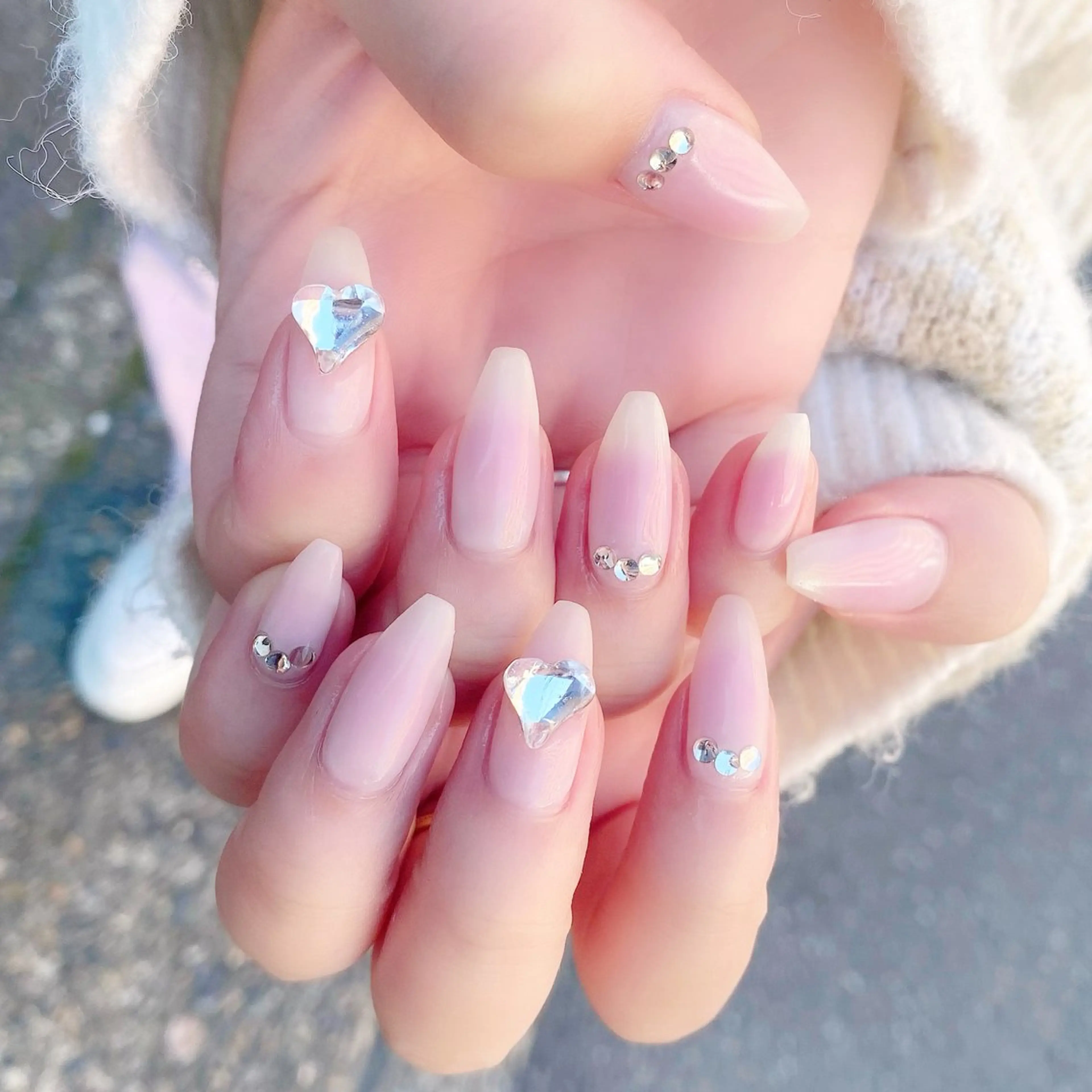 ネイル チークネイル ロングネイル Salon Ｋのネイルデザイン