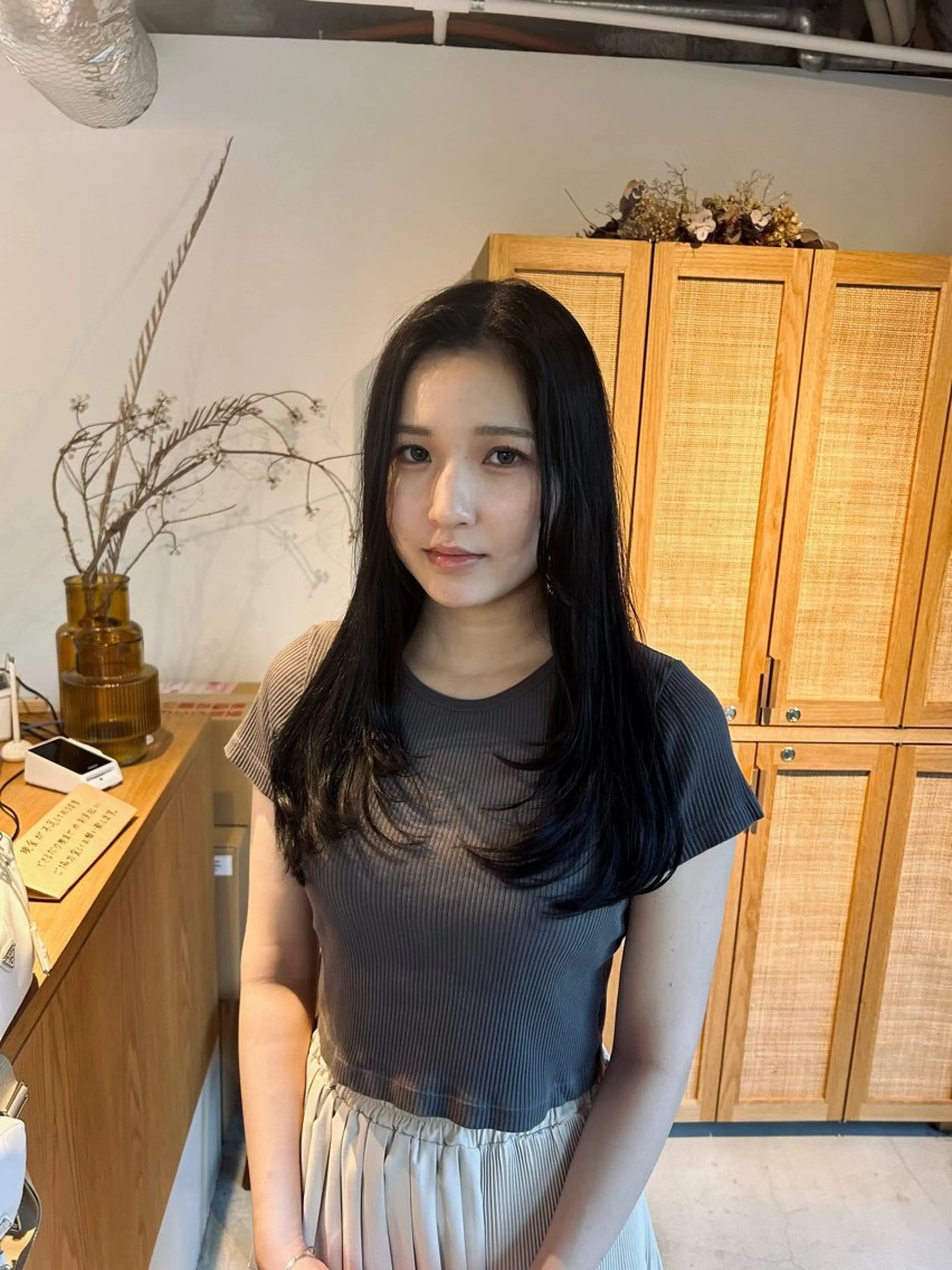 ロング カラー カット トリートメント pele 梅田所属・PELEハイトーン shinobuのヘアスタイル