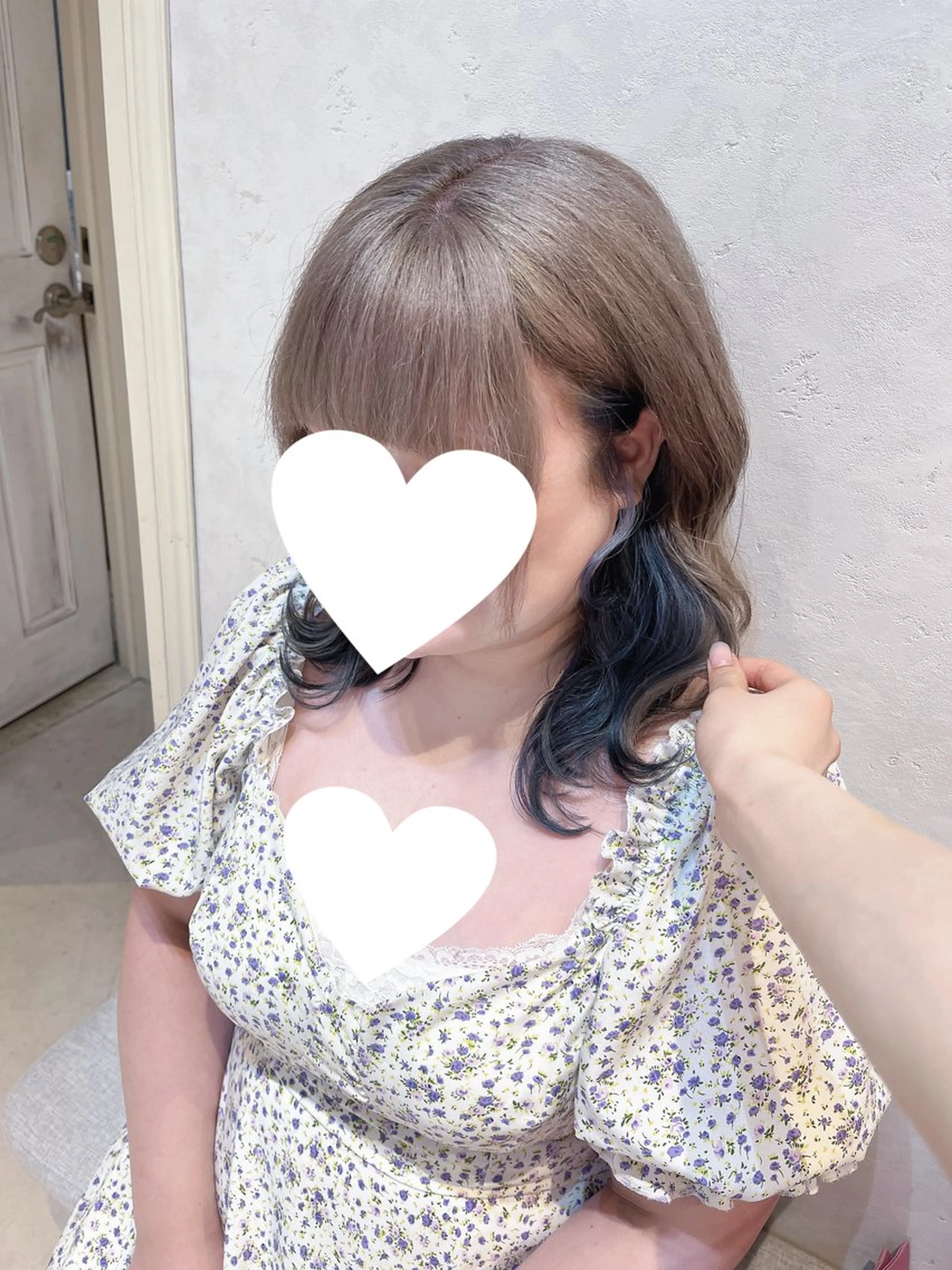セミロング ヘアカラー ハイトーン/アレンジ かなで⊹ ࣪ ˖⟡のヘアスタイル