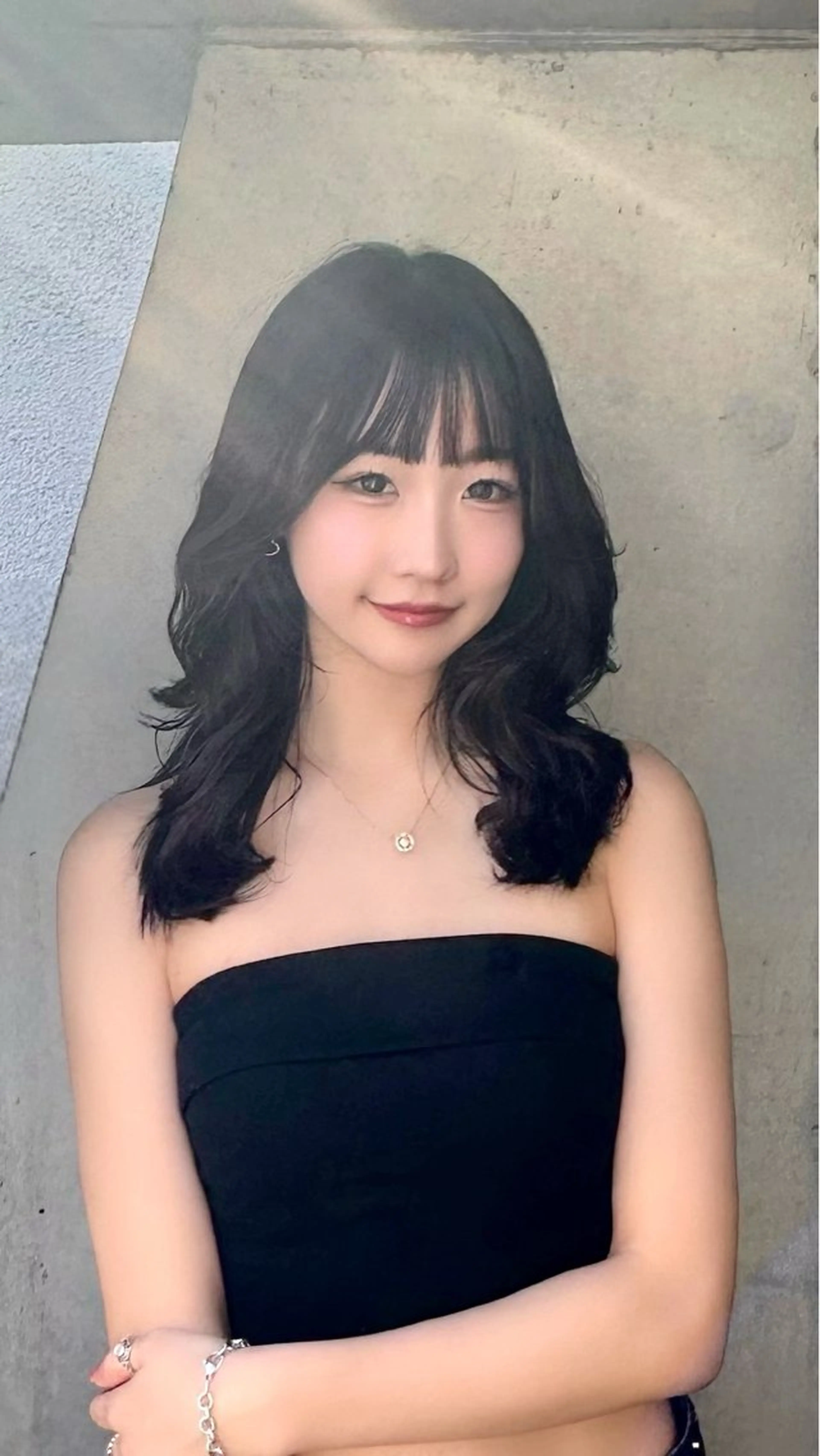 セミロング ミタムラ ユナのヘアスタイル