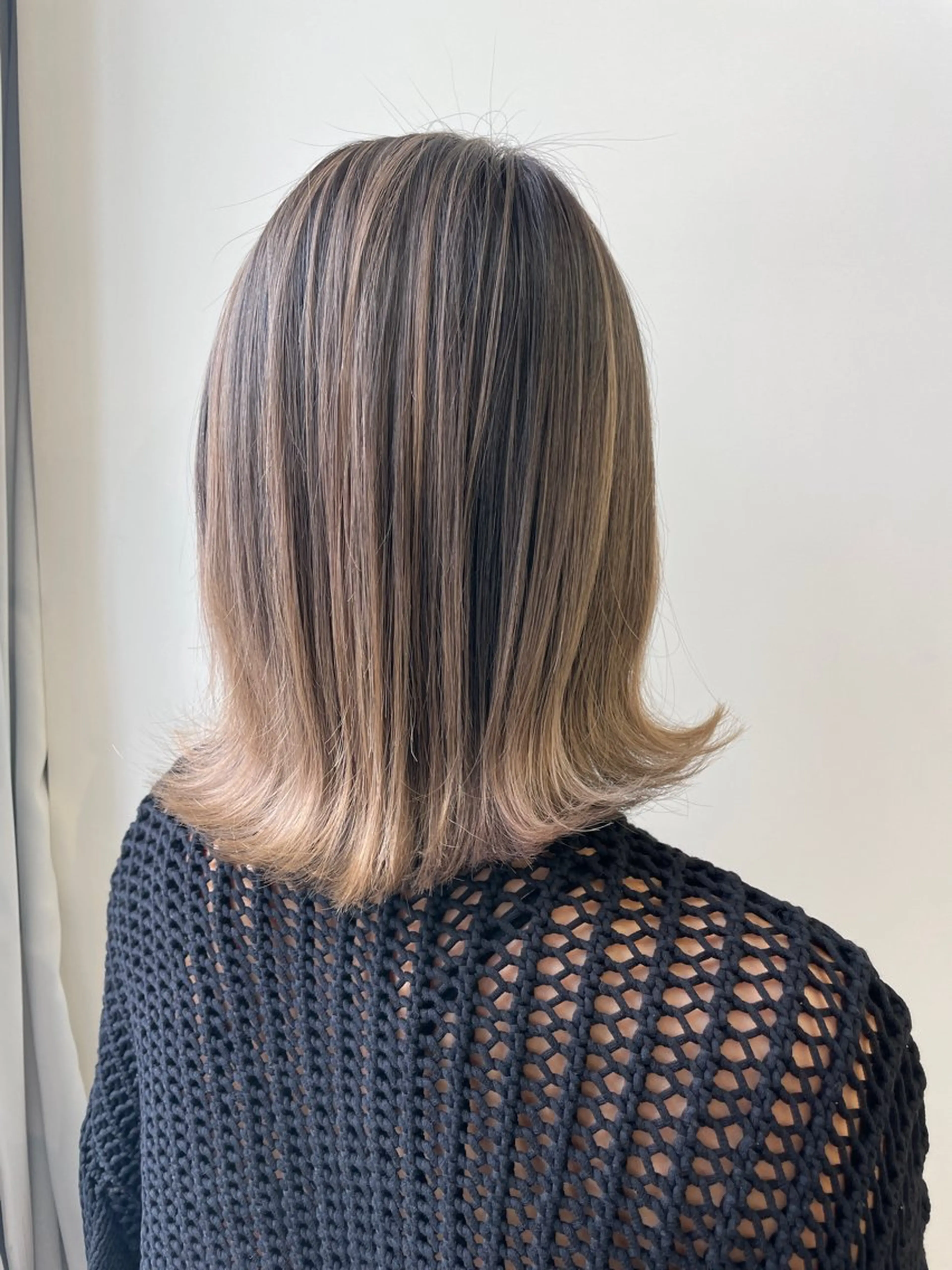 ショート カラー YUUKI/艶カラー レイヤーカットのヘアスタイル