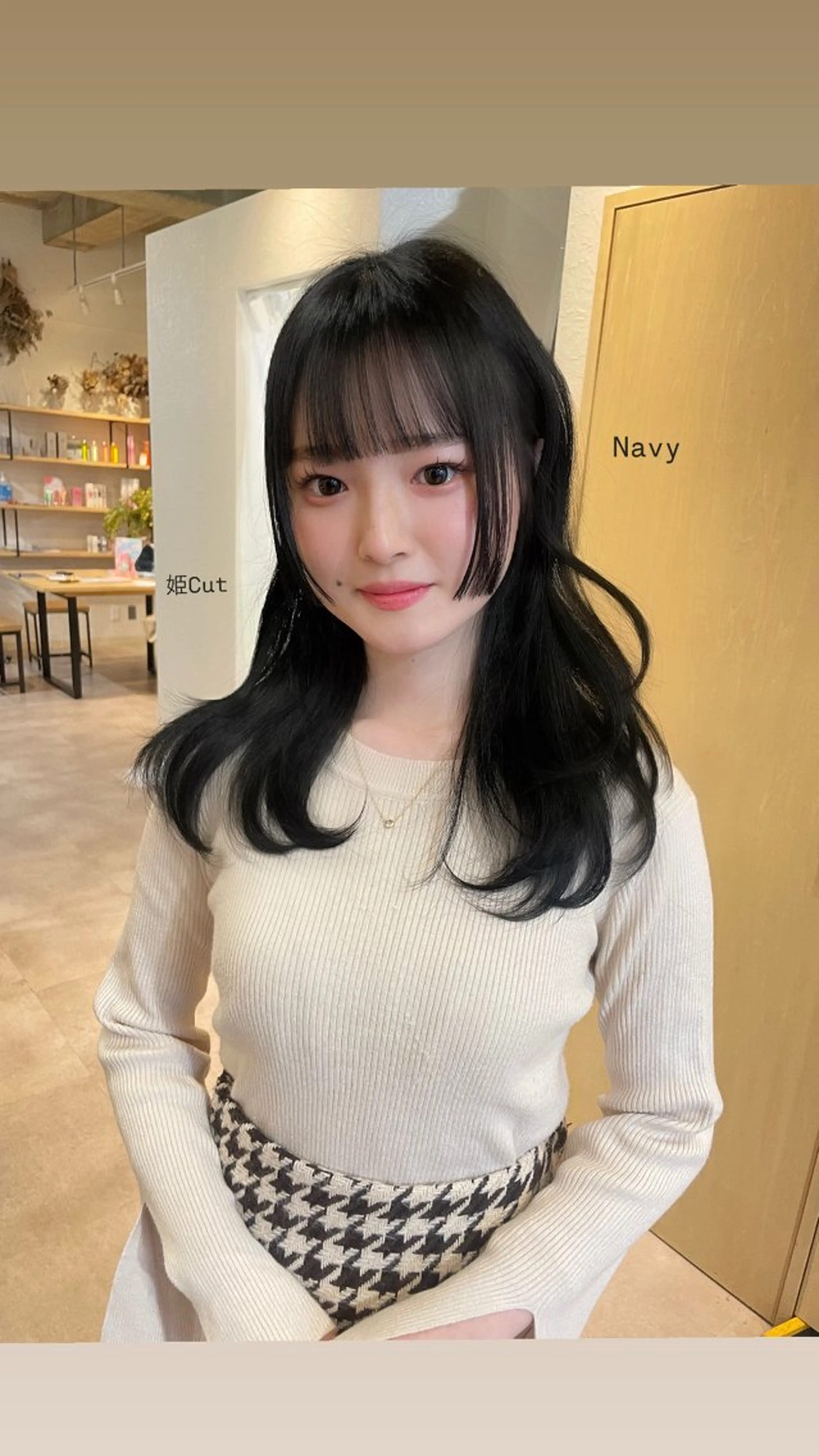 ミディアム 姫カット カット トリートメント ボブ/ショート/ 高発色カラー/満里奈のヘアスタイル