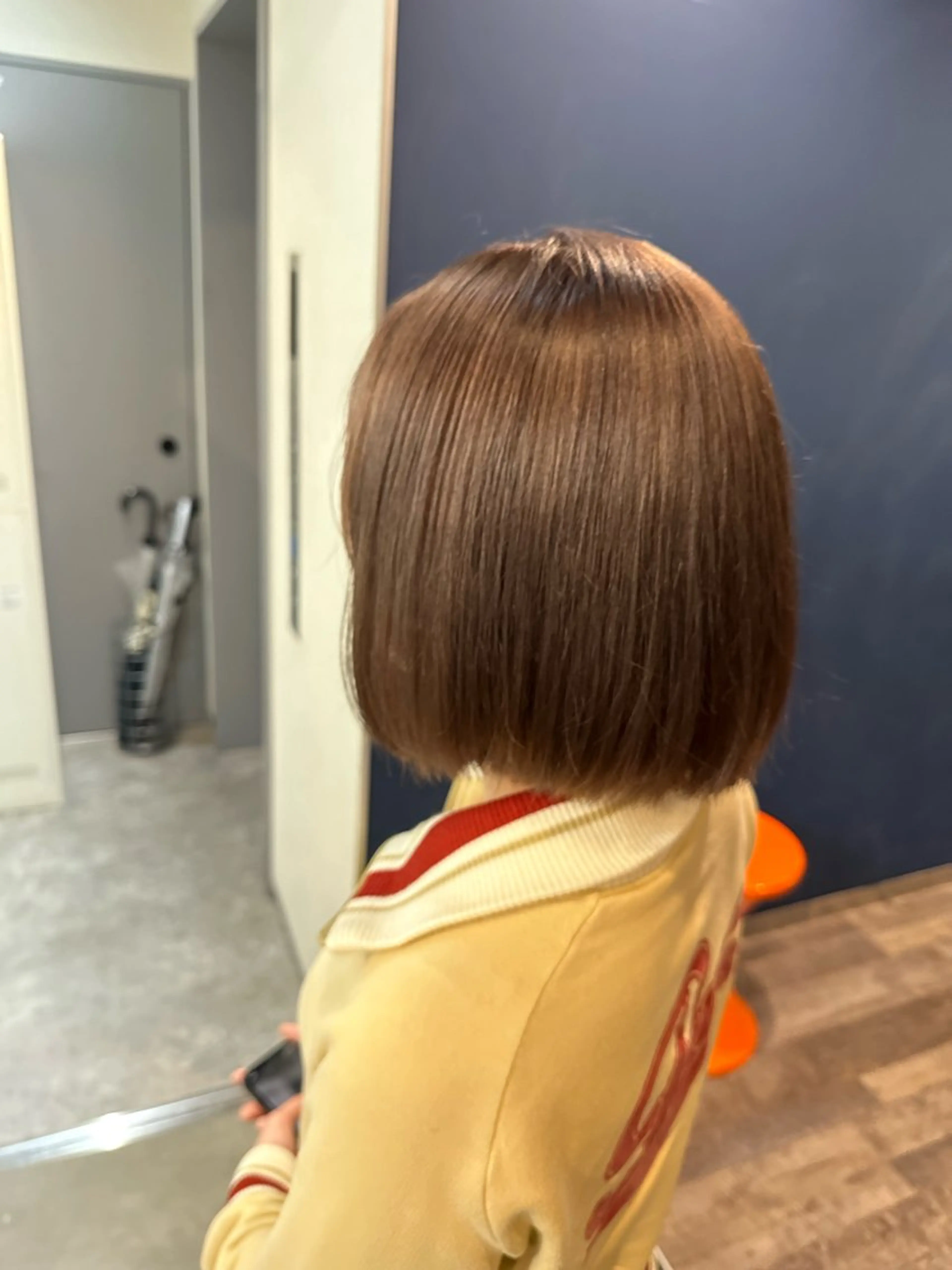 ショート カラー ベージュカラー ブリーチ ケアブリーチ ミルクティーベージュ ボブ ヘアカラー 小顔カット✨ 透明感カラー✨kyoのヘアスタイル