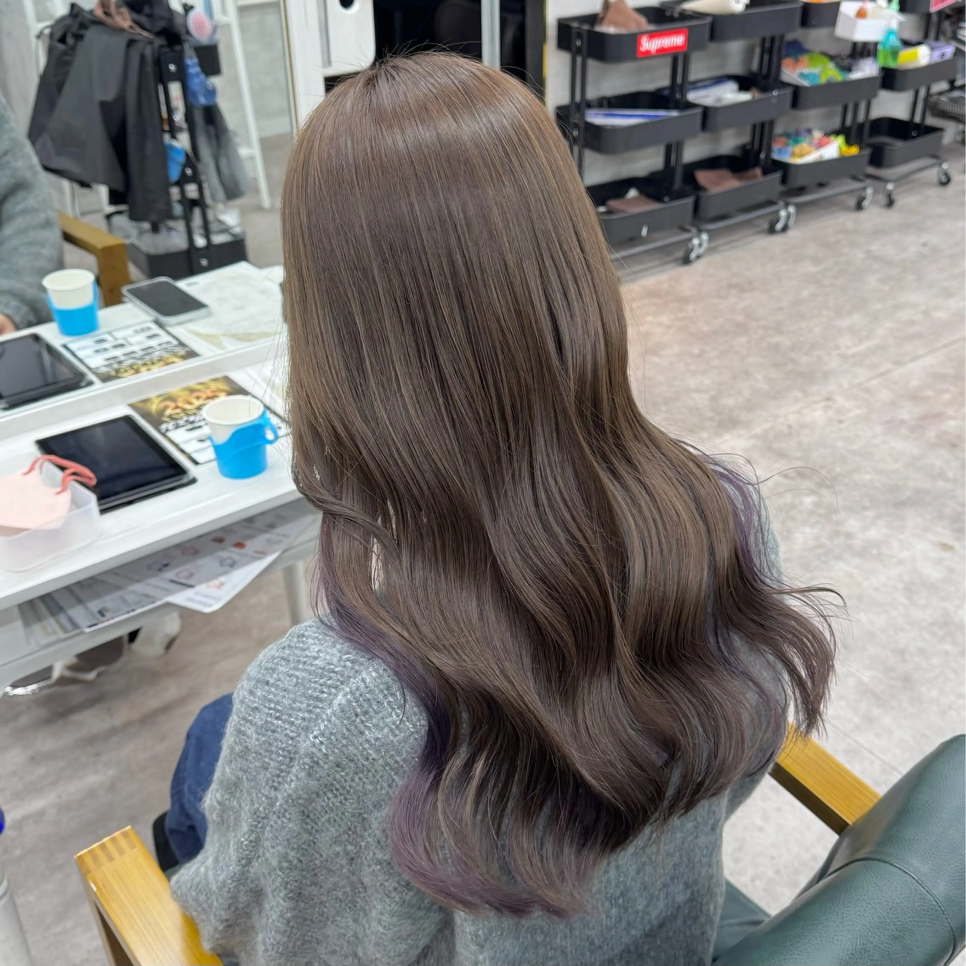 ロング カラー ヘアカラー JUNSHIN🦋 ヘアセット／カラーのヘアスタイル