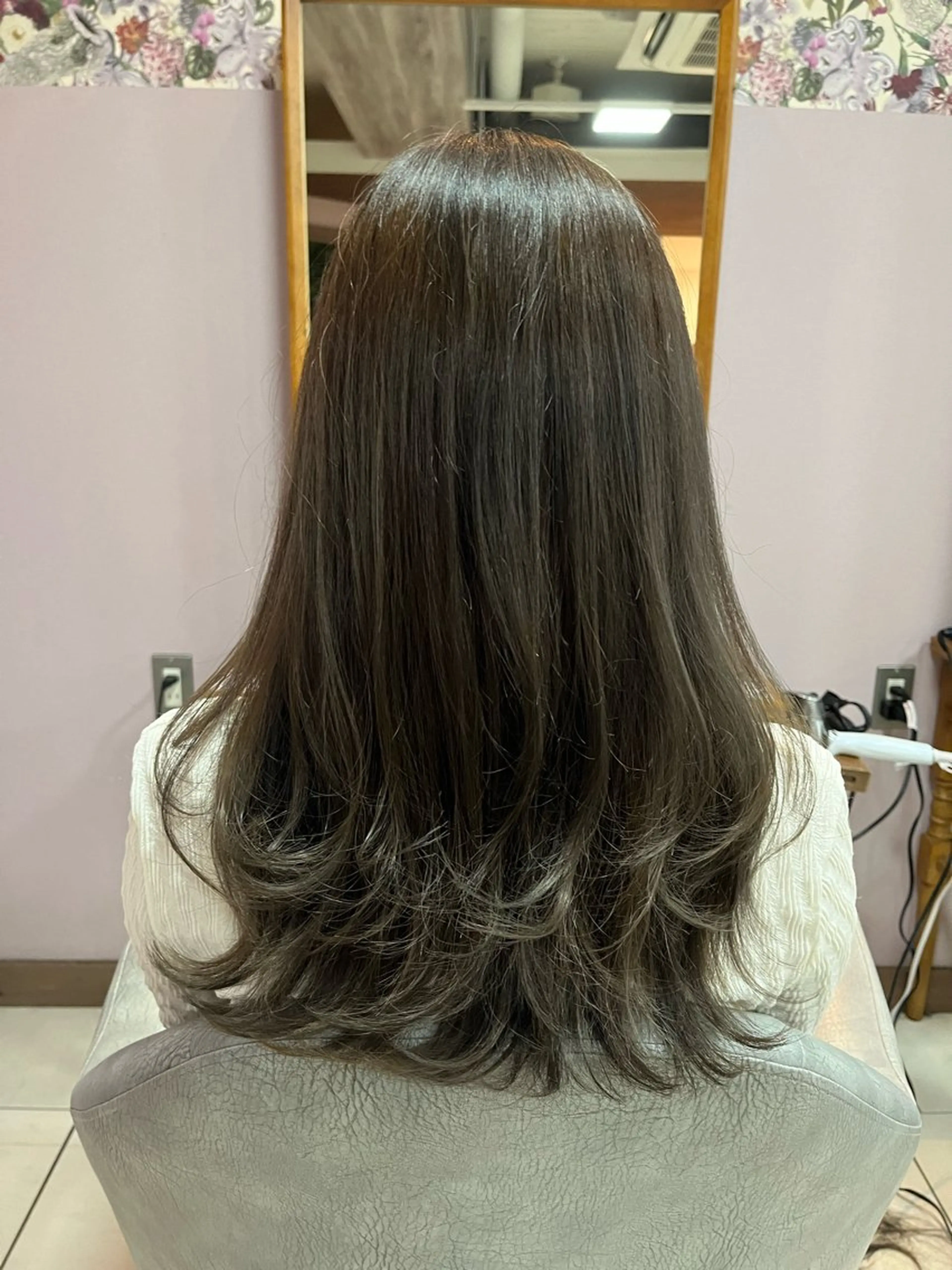 ロング カラー 透明感カラー narumi .のマツエク・マツパデザイン