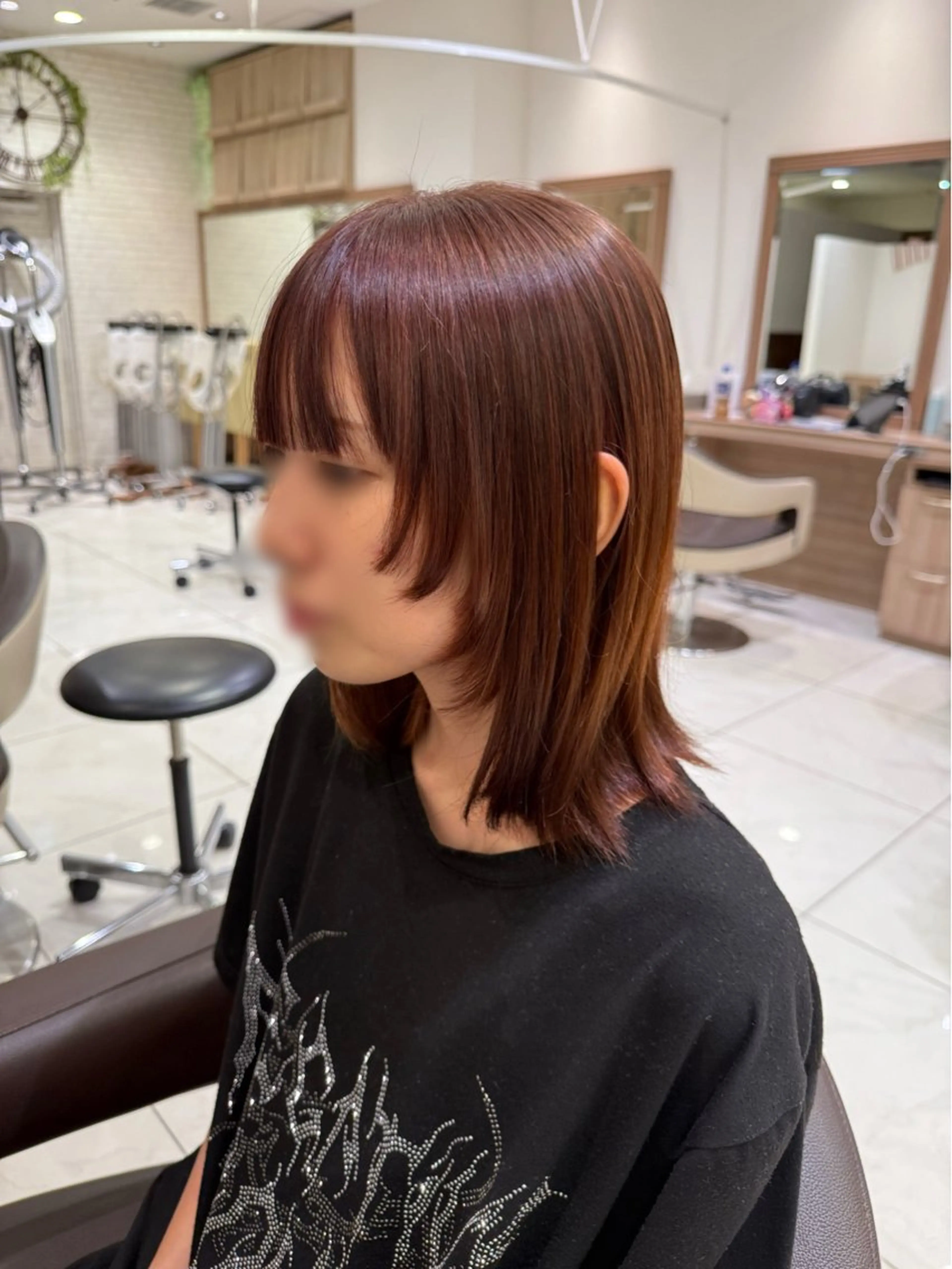 ミディアム 顔まわりレイヤー 顔周りカット レイヤーカット カット ヘアカラー 💎玉村 愛李💎 【ash 津田沼店】のヘアスタイル