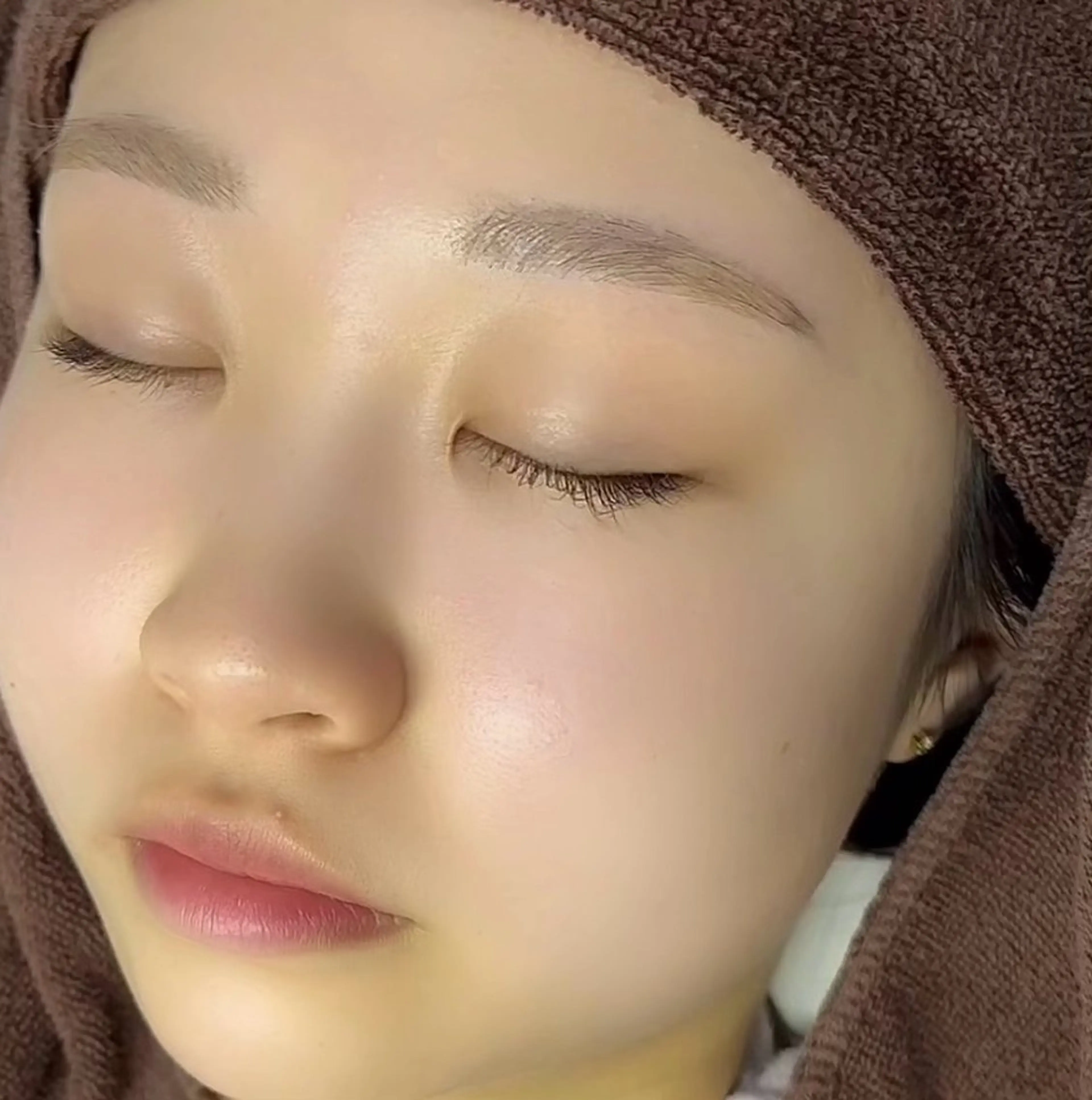 アイブロウ 韓国式まつ毛×眉毛専門店 WHITE LASH所属・槇山 唯の眉毛・アイブロウイメージ