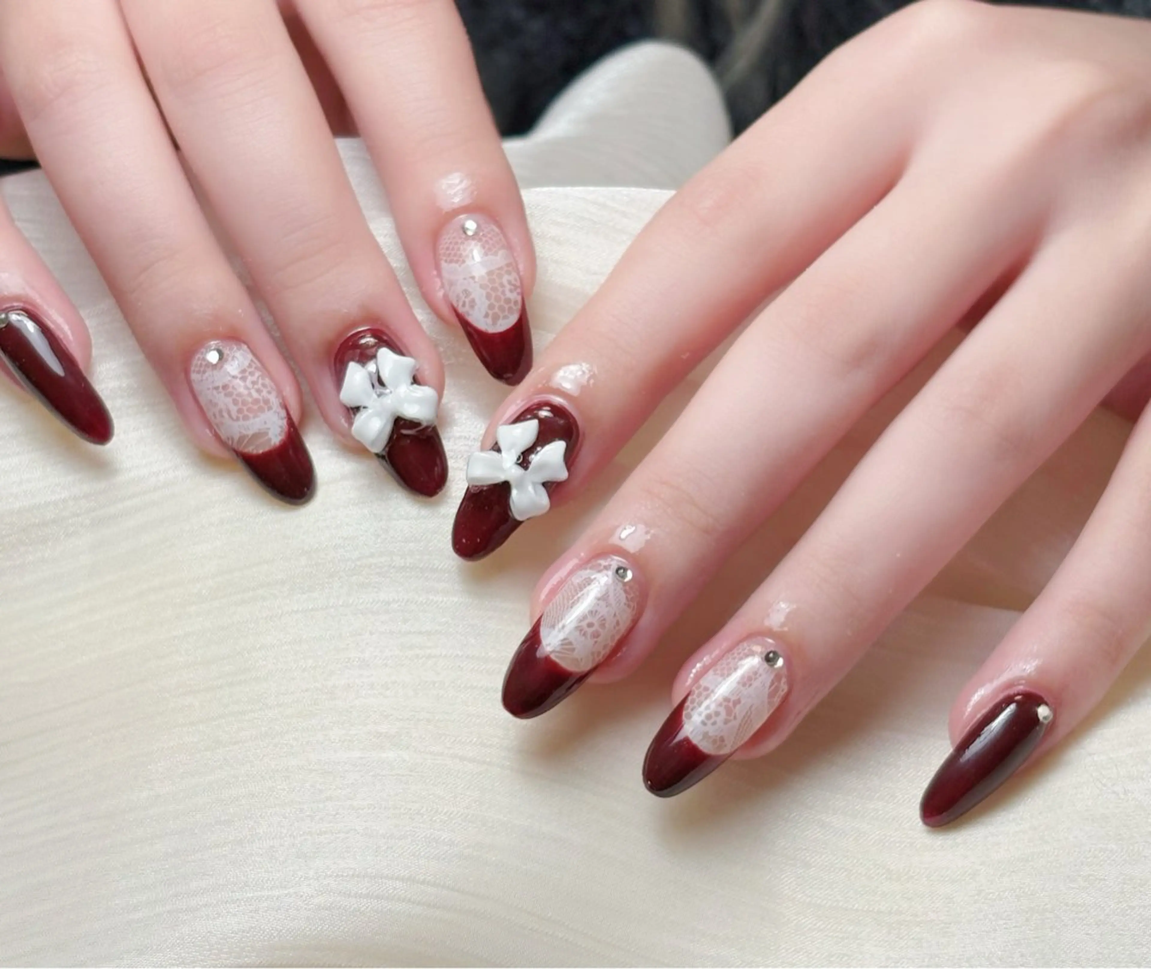 ネイル レース ハンドネイル ハンドケア ネイル👑クイーンズ NailQueensのネイルデザイン