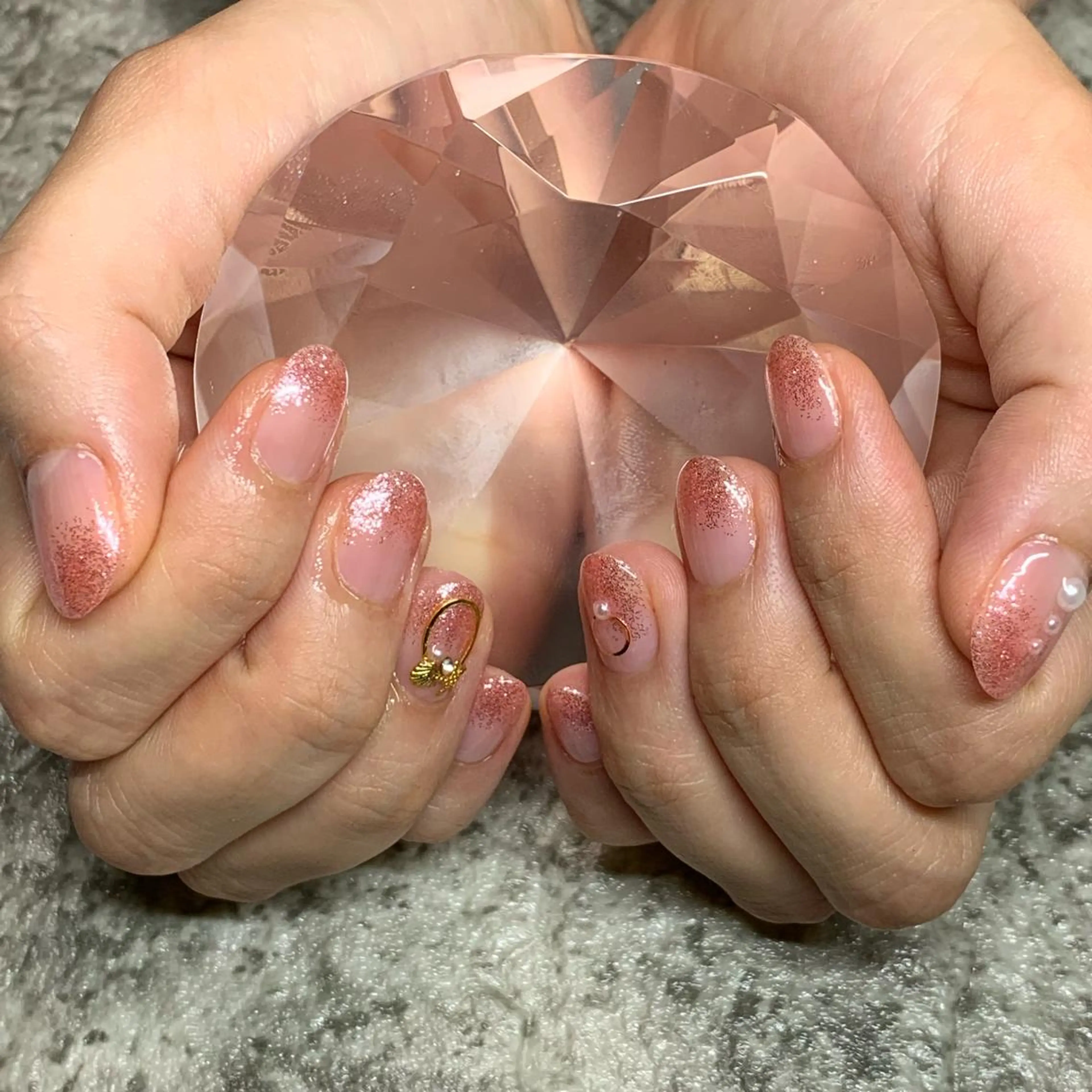 ネイル RuxuryNail ／RiAnnaのネイルデザイン