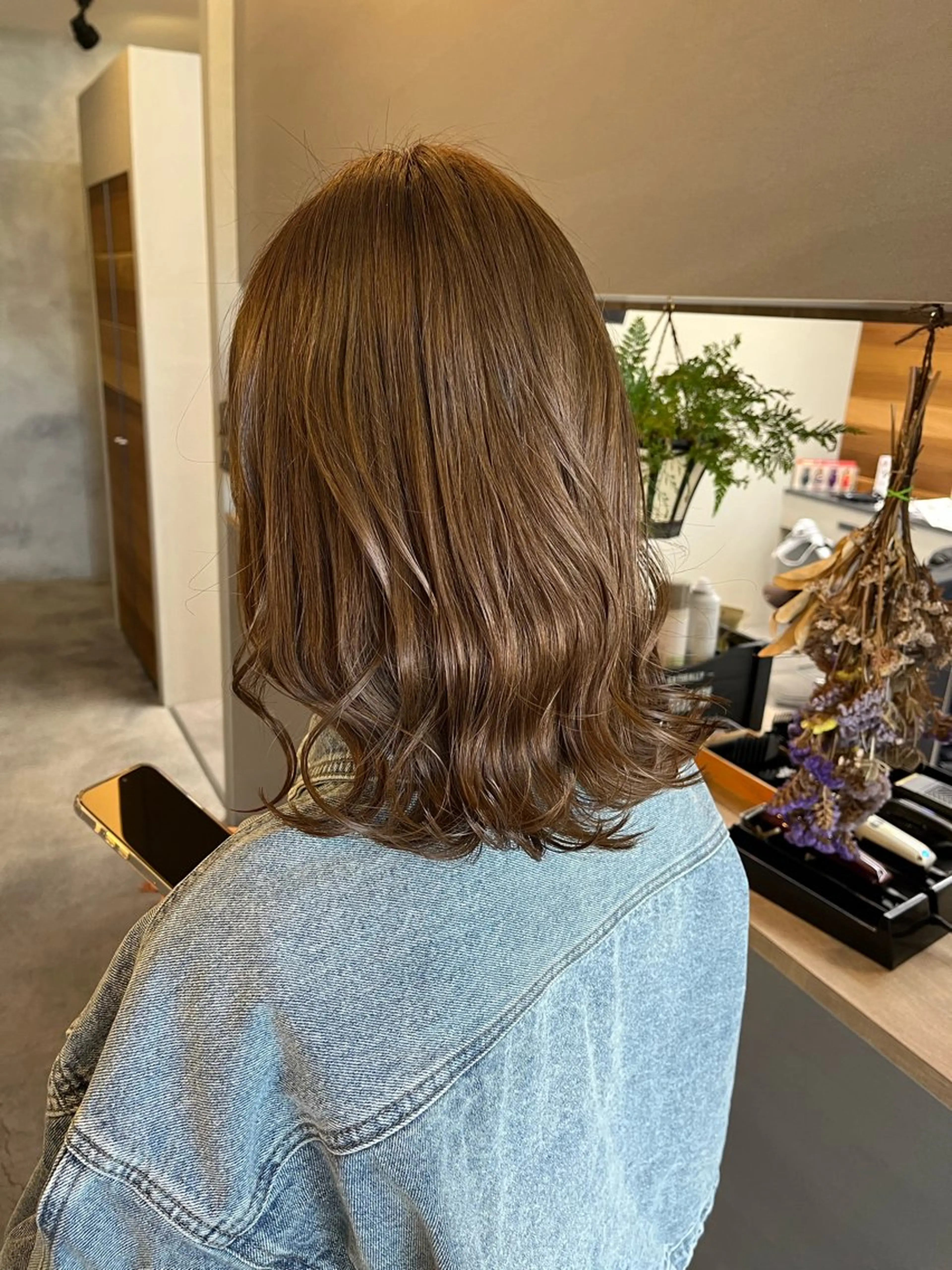ミディアム カラー ベージュカラー カット ヘアカラー トリートメント Salon de  COCO所属・Yu kaのヘアスタイル