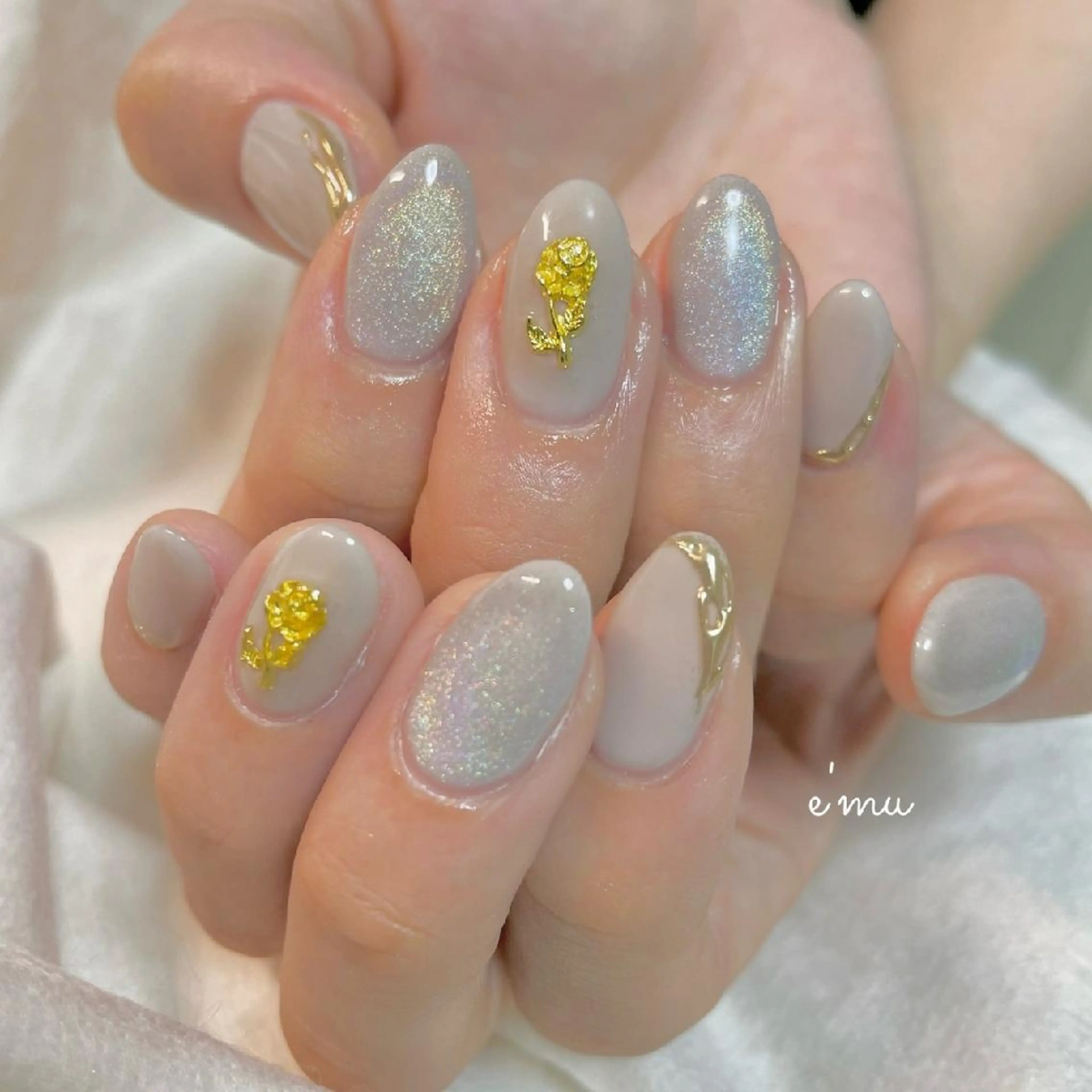 ネイル マグネットネイル ニュアンスネイル nail salon e'mu💐のネイルデザイン