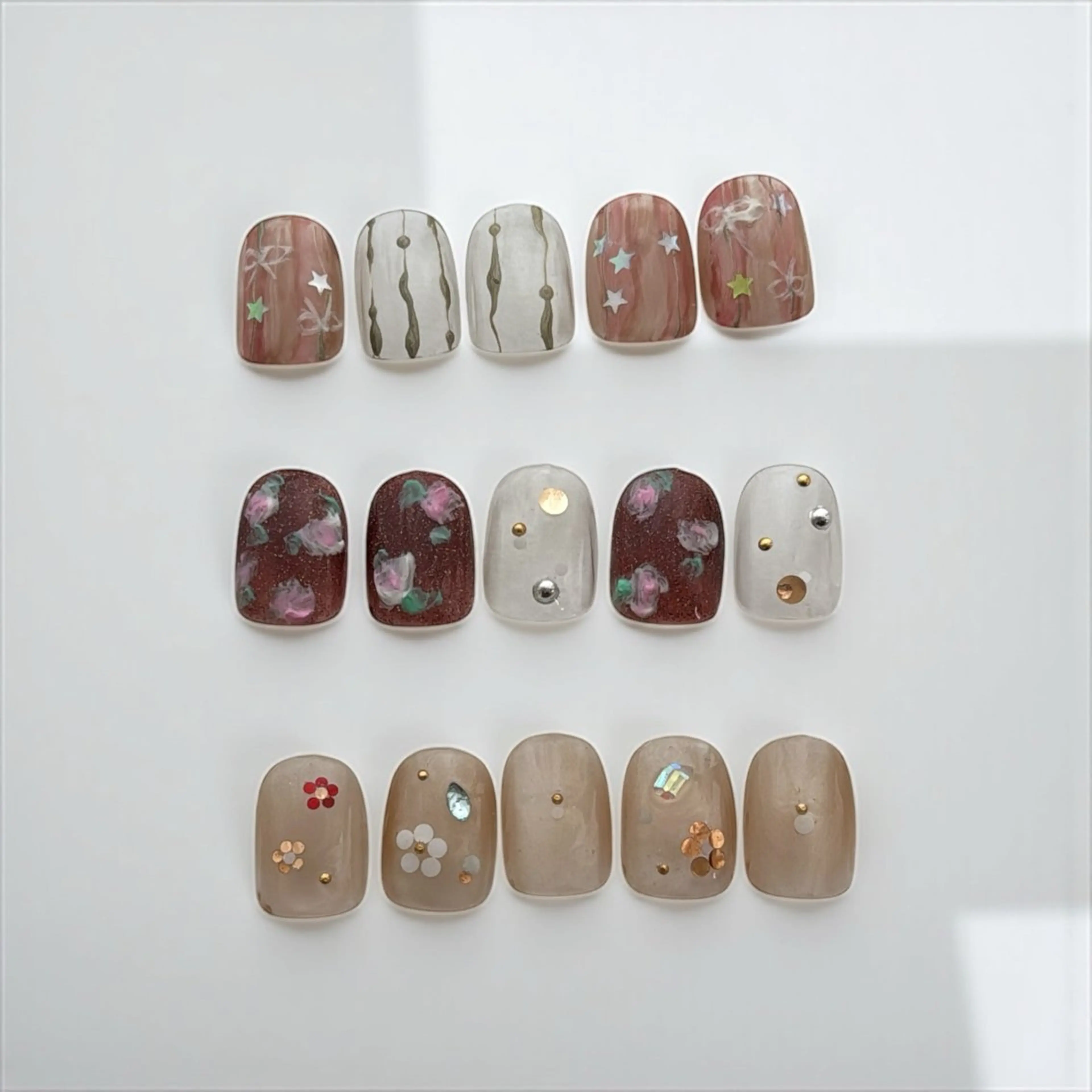 ネイル ハンドネイル ハンドケア emu nail所属・emunail あやかのネイルデザイン