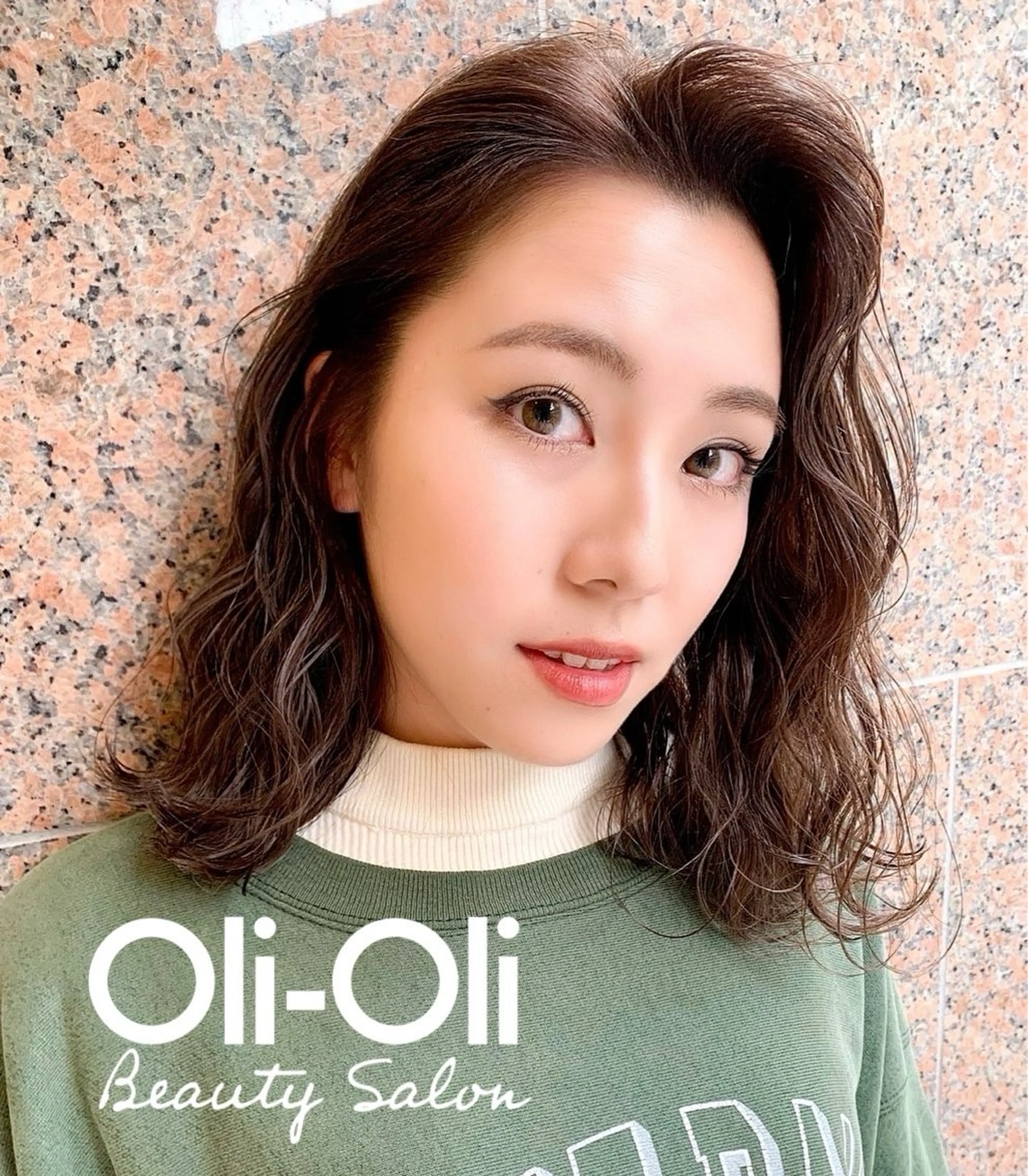 ミディアム カラー Oli-Oli 大田のヘアスタイル
