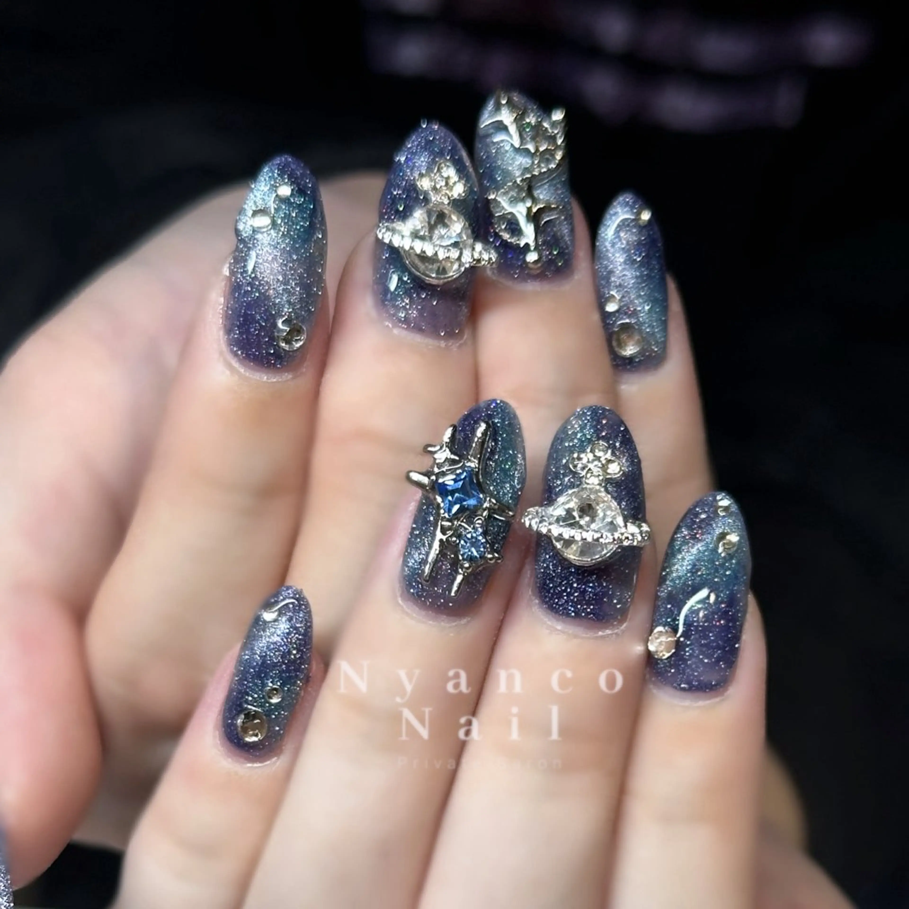 ネイル ジェルネイル キラキラネイル 韓国ネイル マグネットネイル 春ネイル Nyanco Nailのネイルデザイン