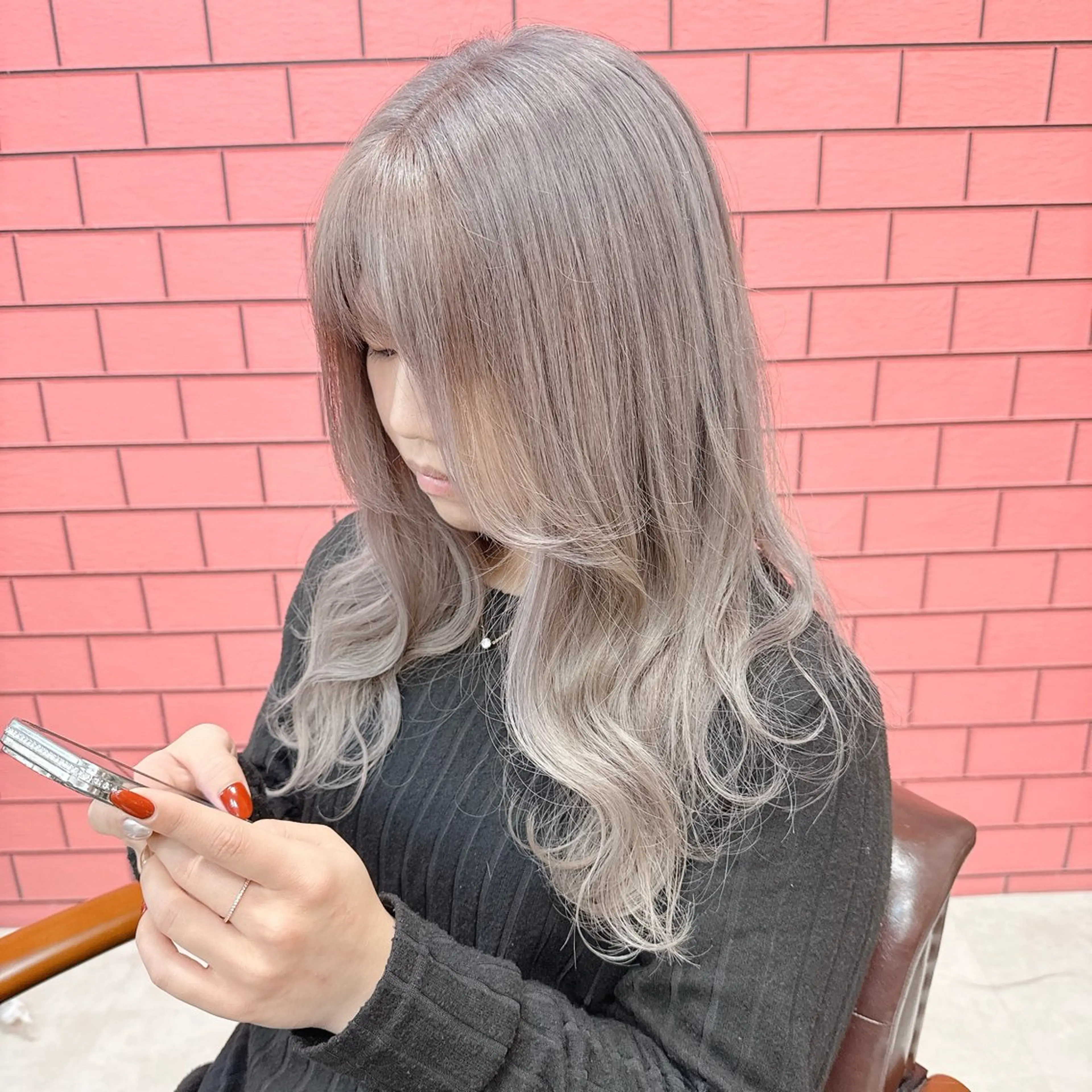 ロング カラー バレイヤージュ ブリーチ ケアブリーチ ダブルカラー イヤリングカラー ヘアカラー トリートメント Lilith 【リリス】のその他イメージ