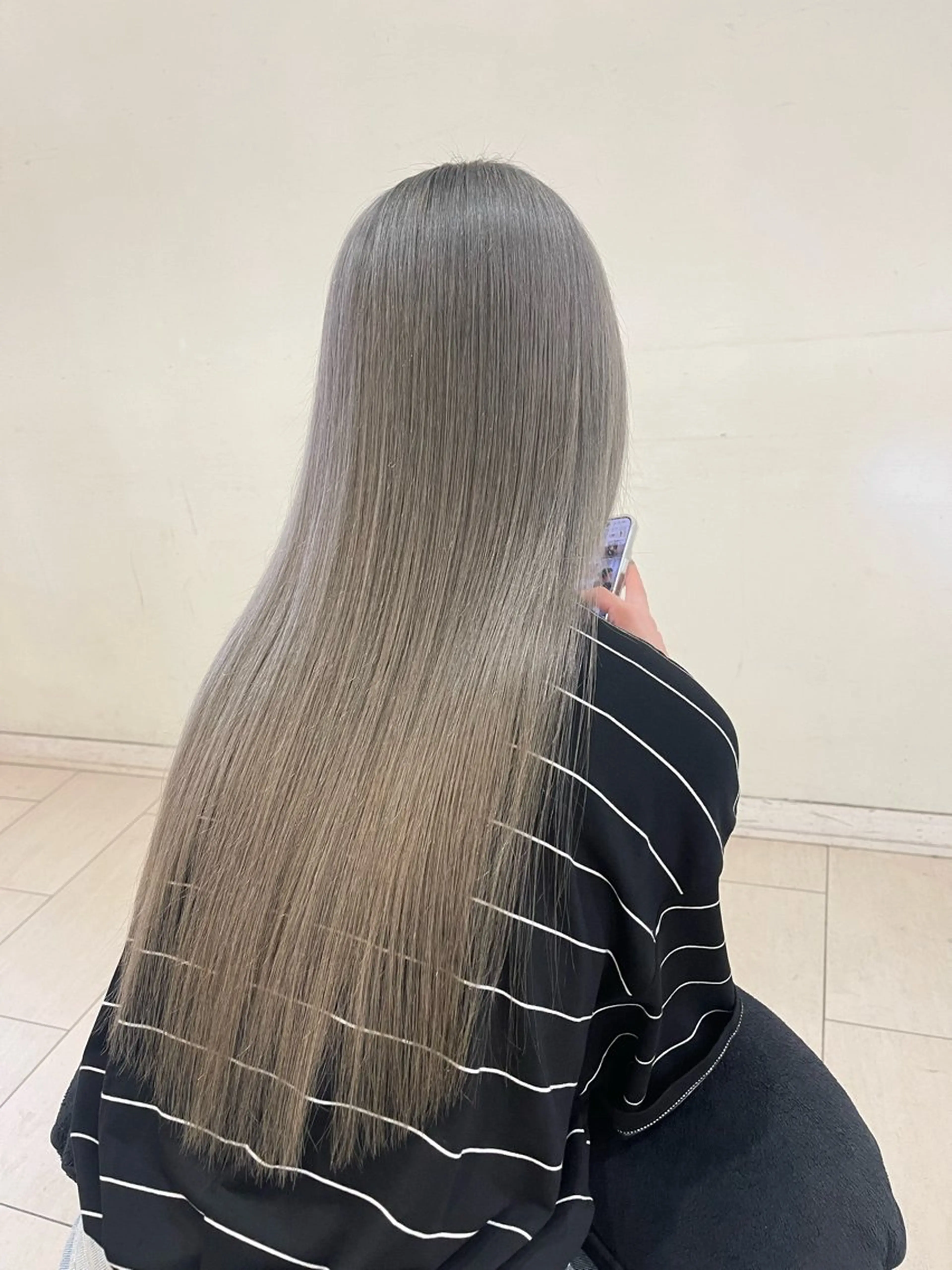 セミロング カット ヘアカラー トリートメント オーブヘアカメリア枚方店所属・AUBE HAIR 首藤優弥のヘアスタイル