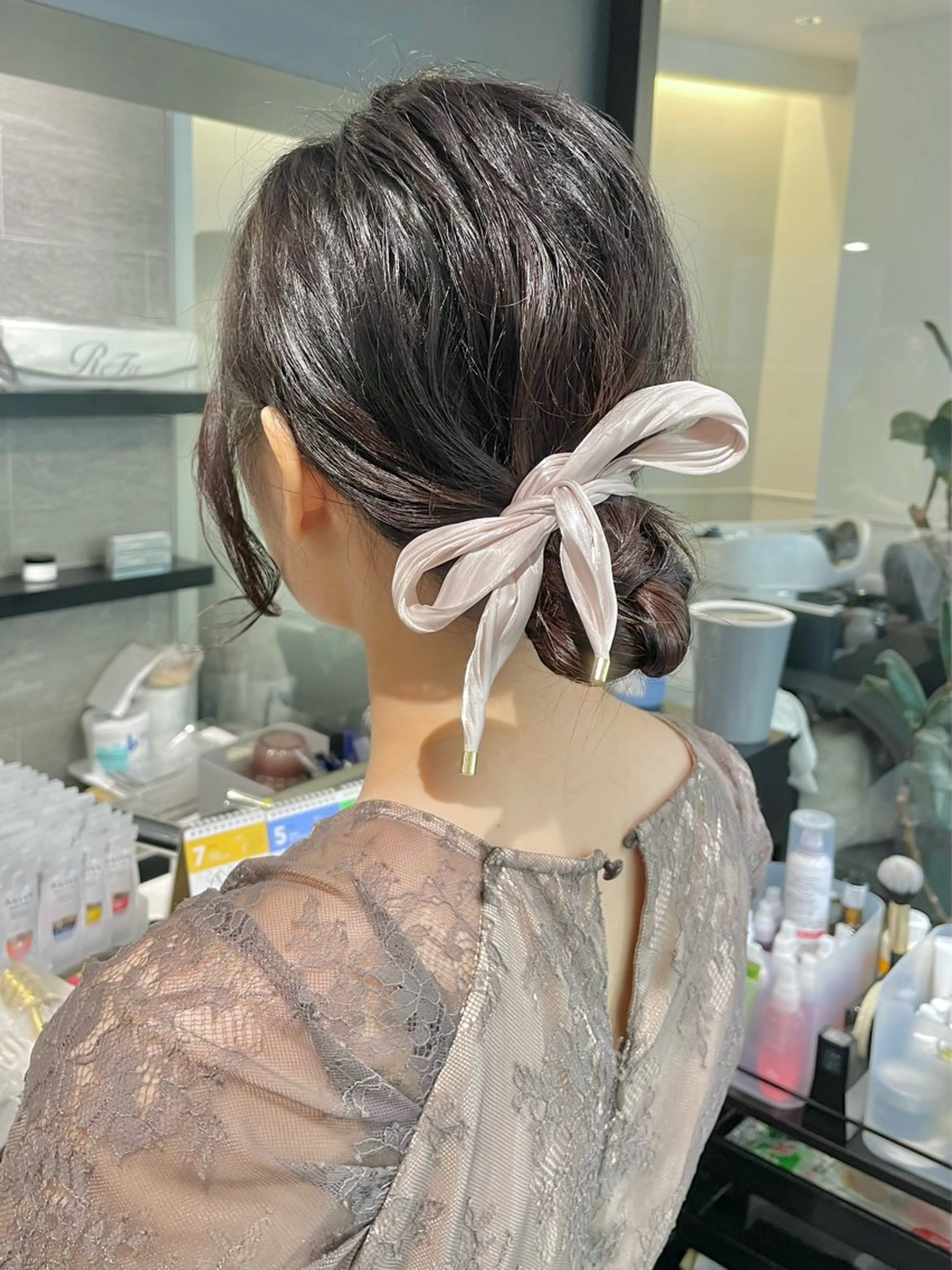 セミロング ヘアアレンジ ダブルカラー🦖 /髪質改善⚡️しおりのヘアスタイル