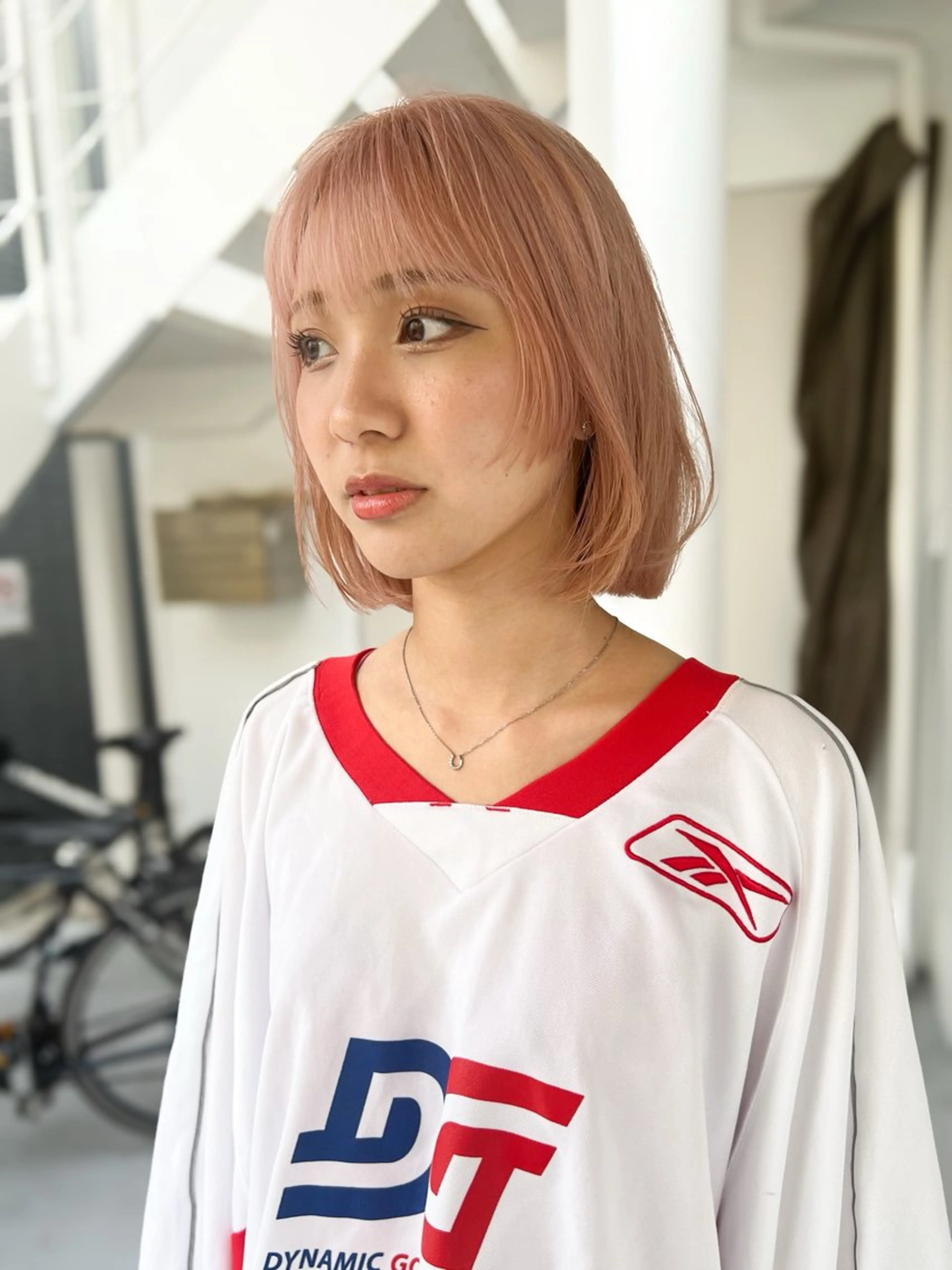 ミディアム カット ヘアカラー トリートメント 【YUTO】確実に 髪を綺麗にするプロ。のヘアスタイル