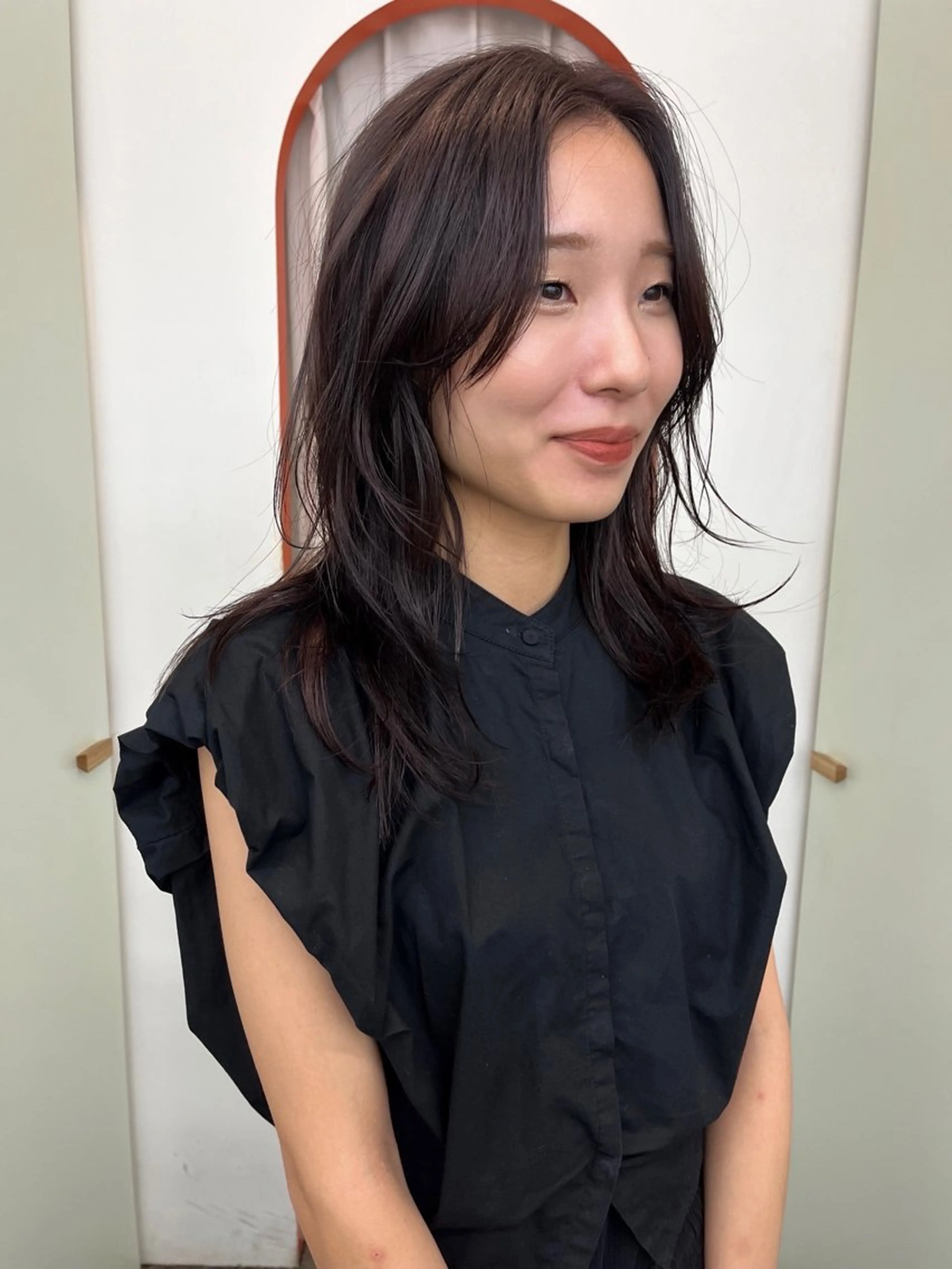 ミディアム カット ヘアカラー レイヤー/ケアパーマ /ニュアンス/モードのヘアスタイル