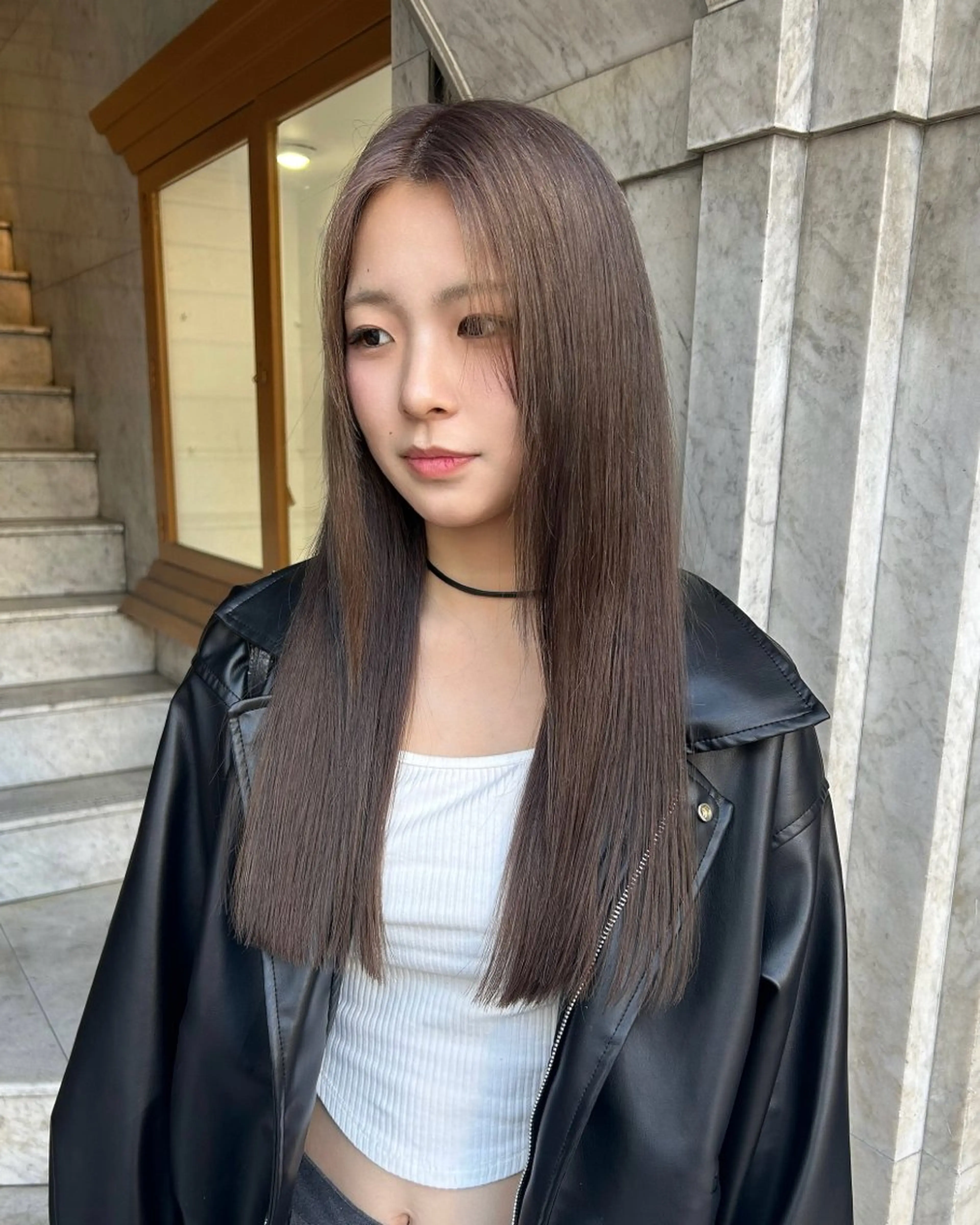 カラー MAMI / Lienのヘアスタイル