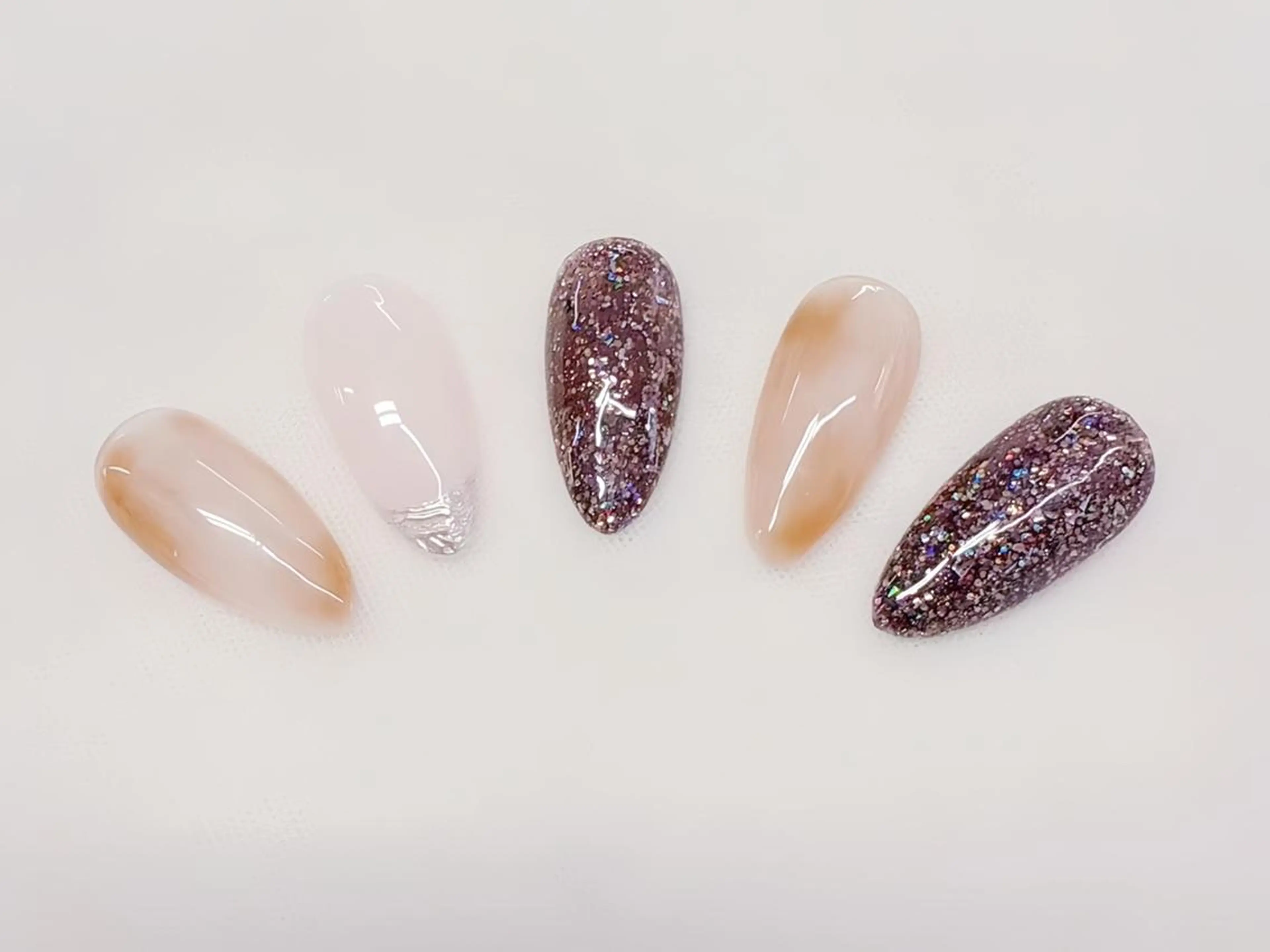 ネイル ハンドネイル ハンドケア Trend Nail シルフのネイルデザイン