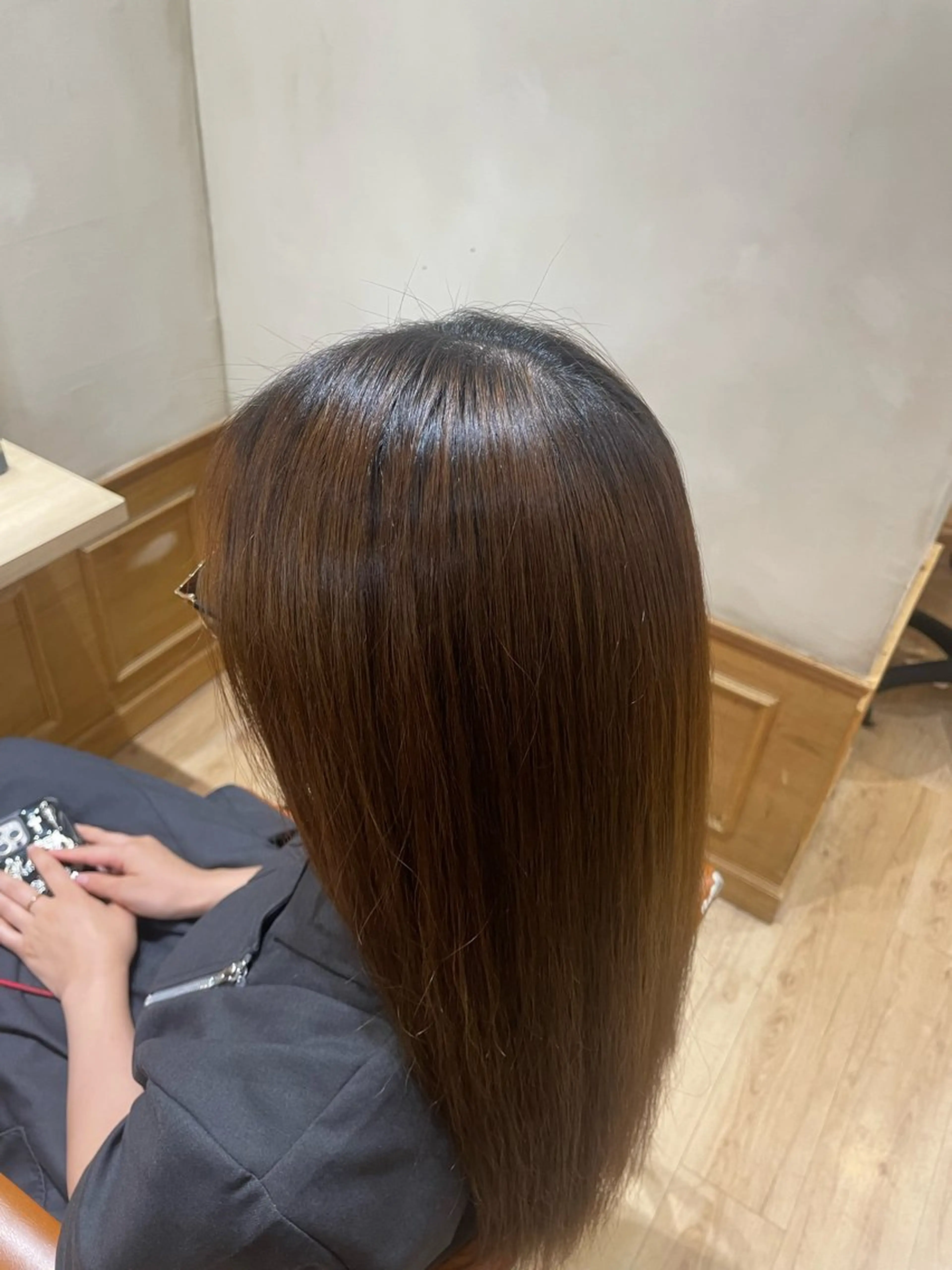 ロング 縮毛矯正 Agu hair ferdi 千歳烏山店所属・⚡️カネコ マサフミ⚡️のヘアスタイル