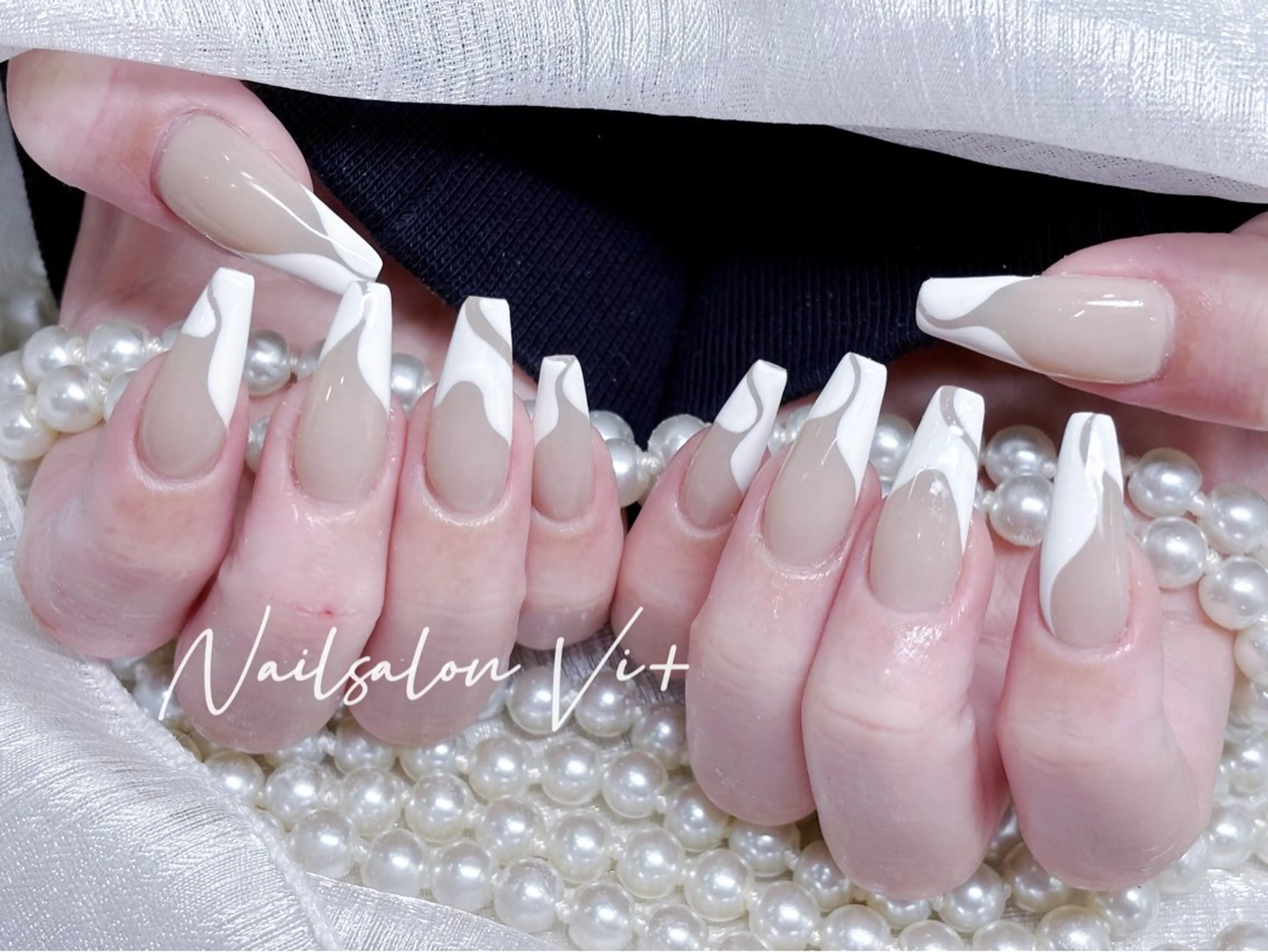 ネイル Nailsalon Vi+ももか🩷のネイルデザイン