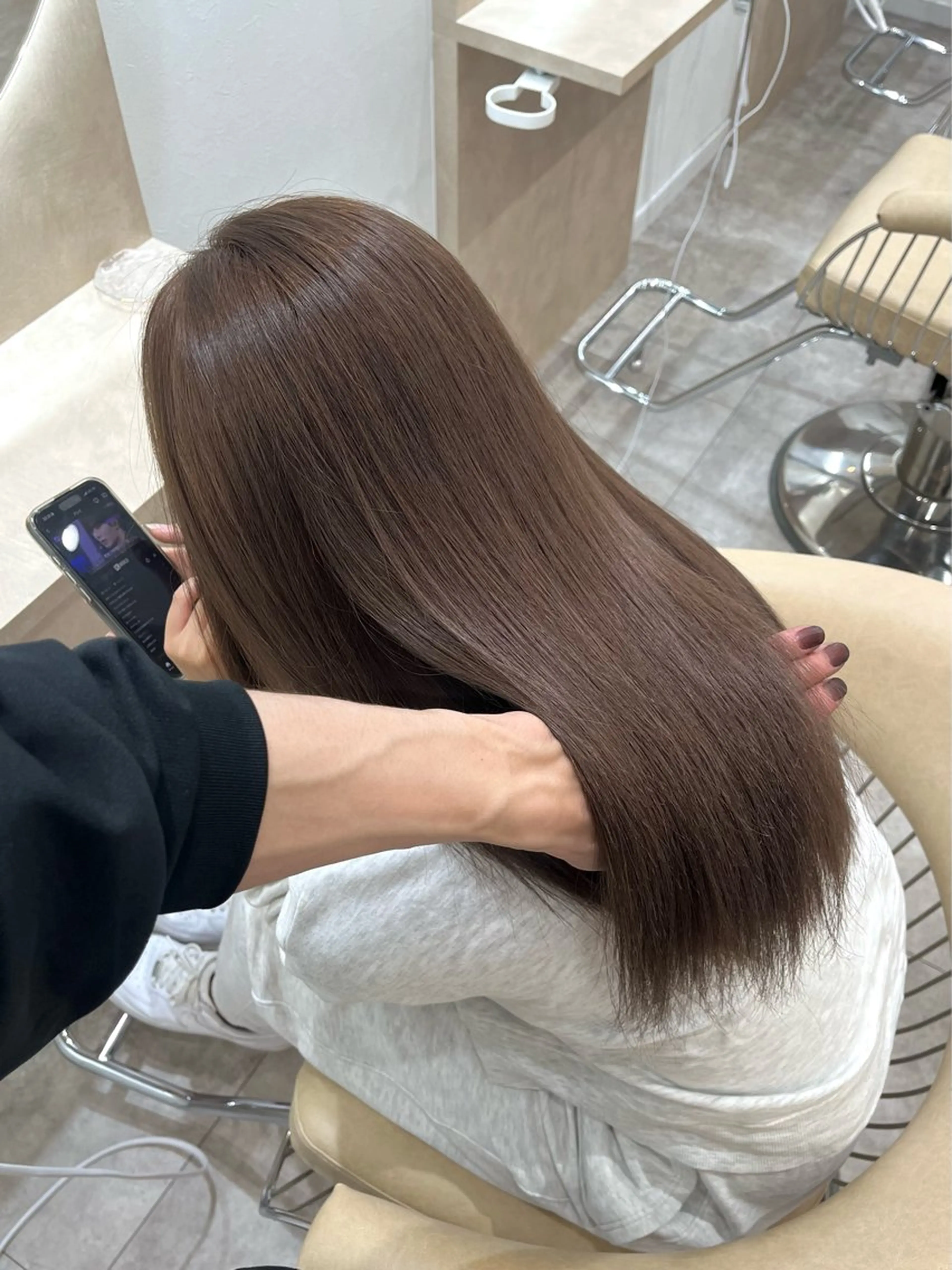 ロング カラー ブリーチ ケアブリーチ ダブルカラー カット ヘアカラー トリートメント LATE  tokyo所属・廣庭 勇人のヘアスタイル