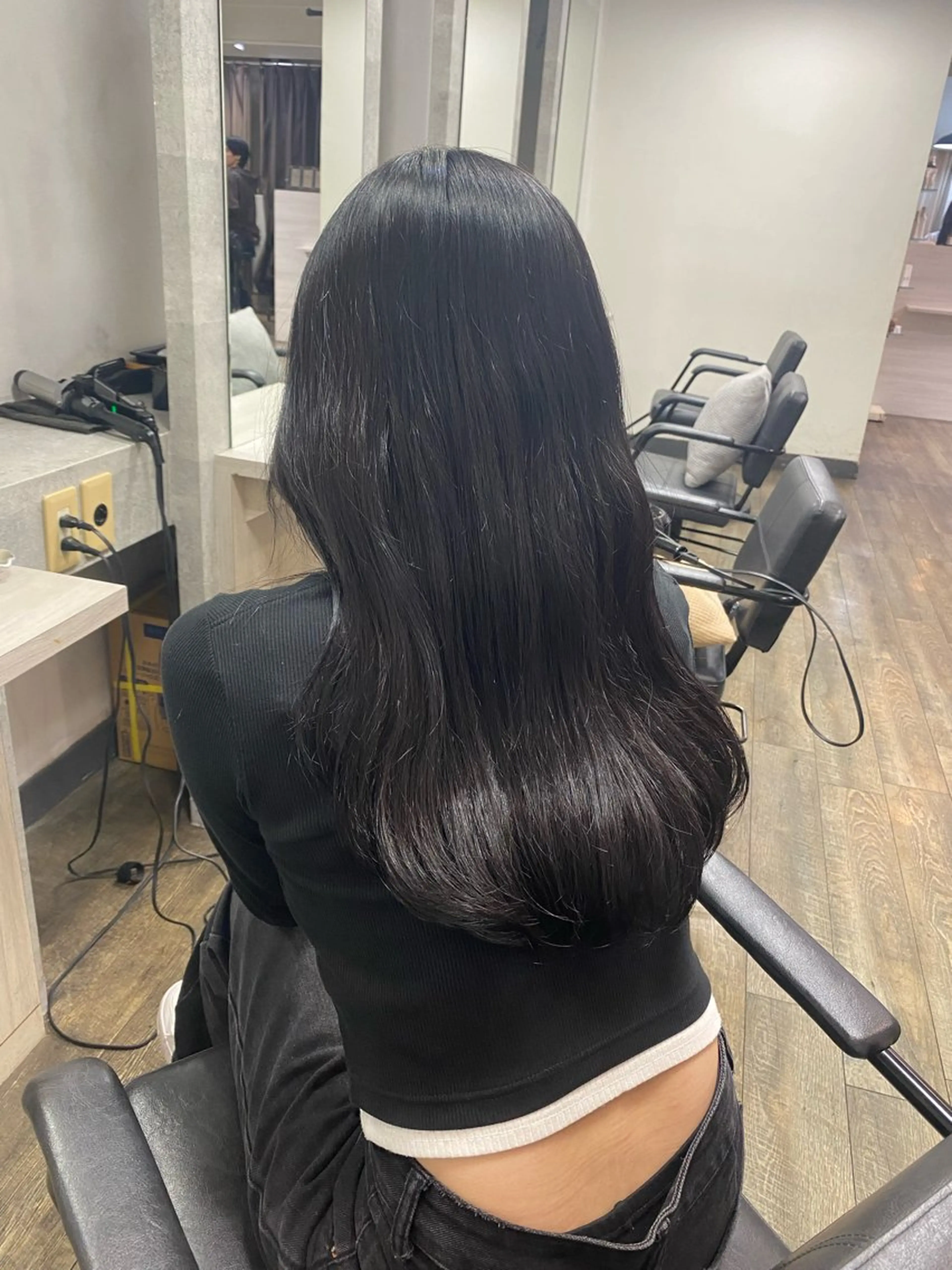ロング カラー 黒髪 ラベンダーカラー ヘアカラー 美伶/大阪美容室 /透明感カラーのヘアスタイル