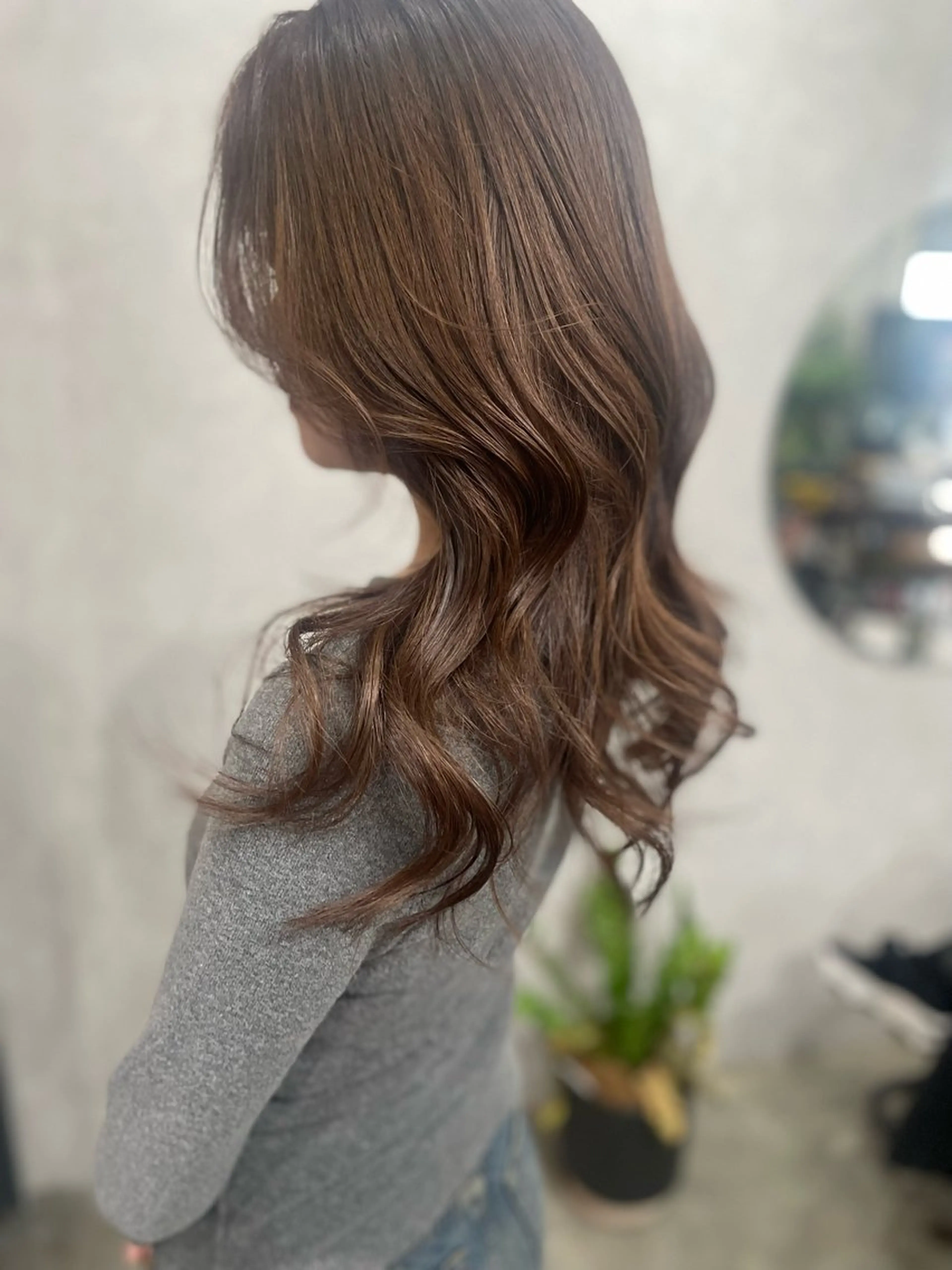 ロング カラー レイヤーカット AIRI layer cut hairのヘアスタイル