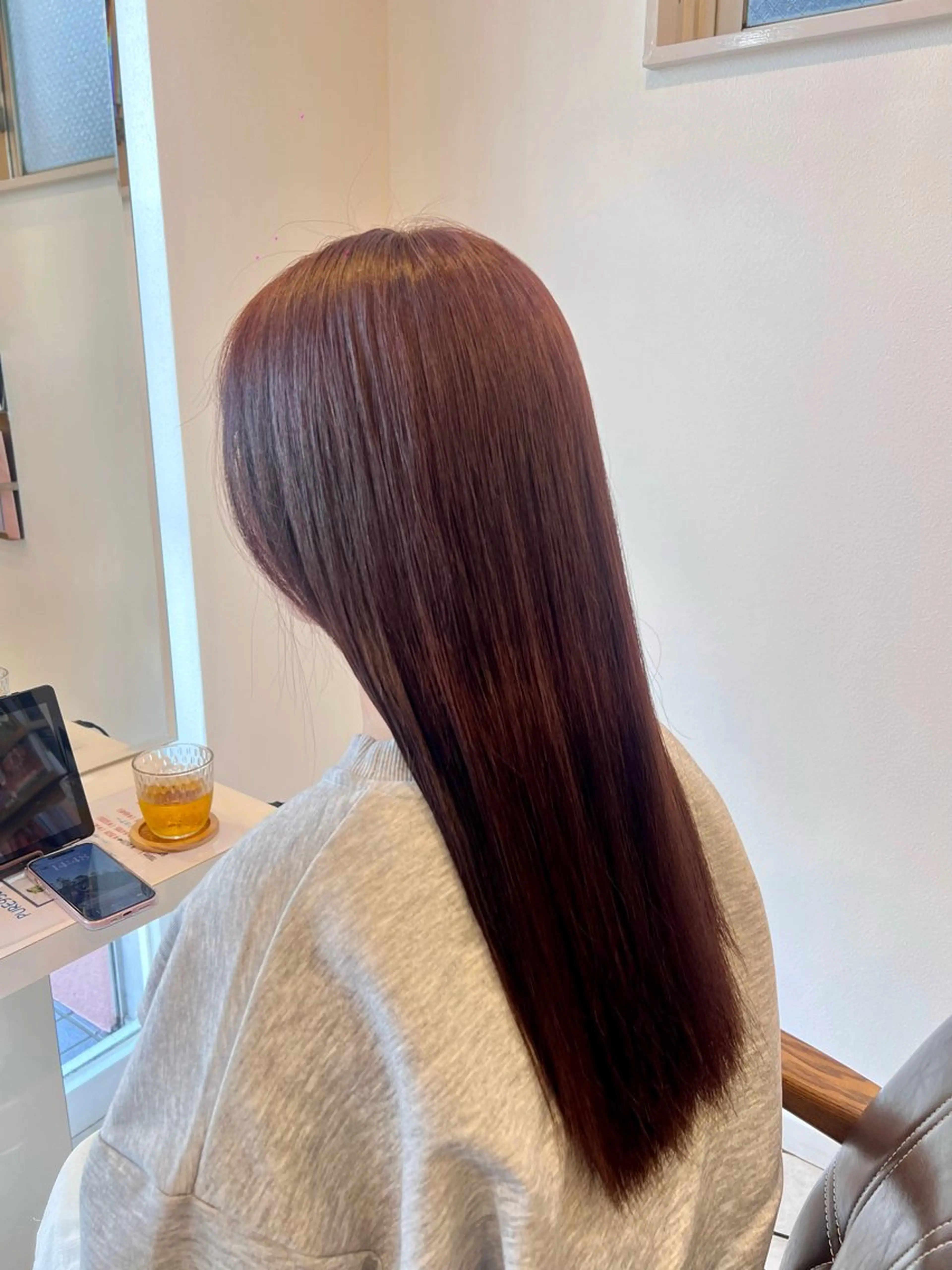 ロング カラー ブラウンカラー ピンクカラー ピンクブラウン sunquestみずほ台所属・韓国風ハイトーン ハヤタ💎のヘアスタイル