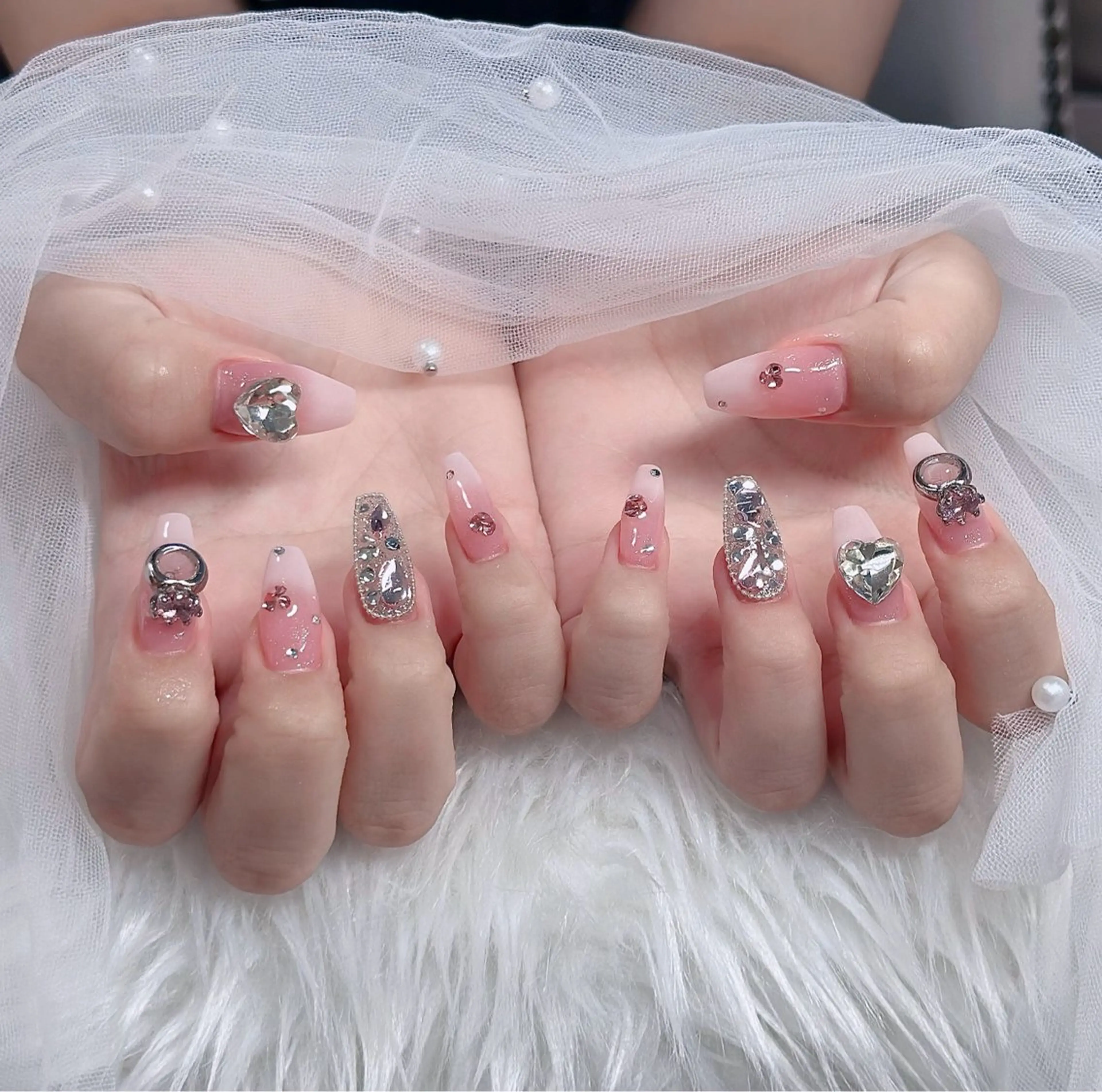 ネイル ハート キラキラネイル リボン ハンドネイル キノコ H.babynailのネイルデザイン
