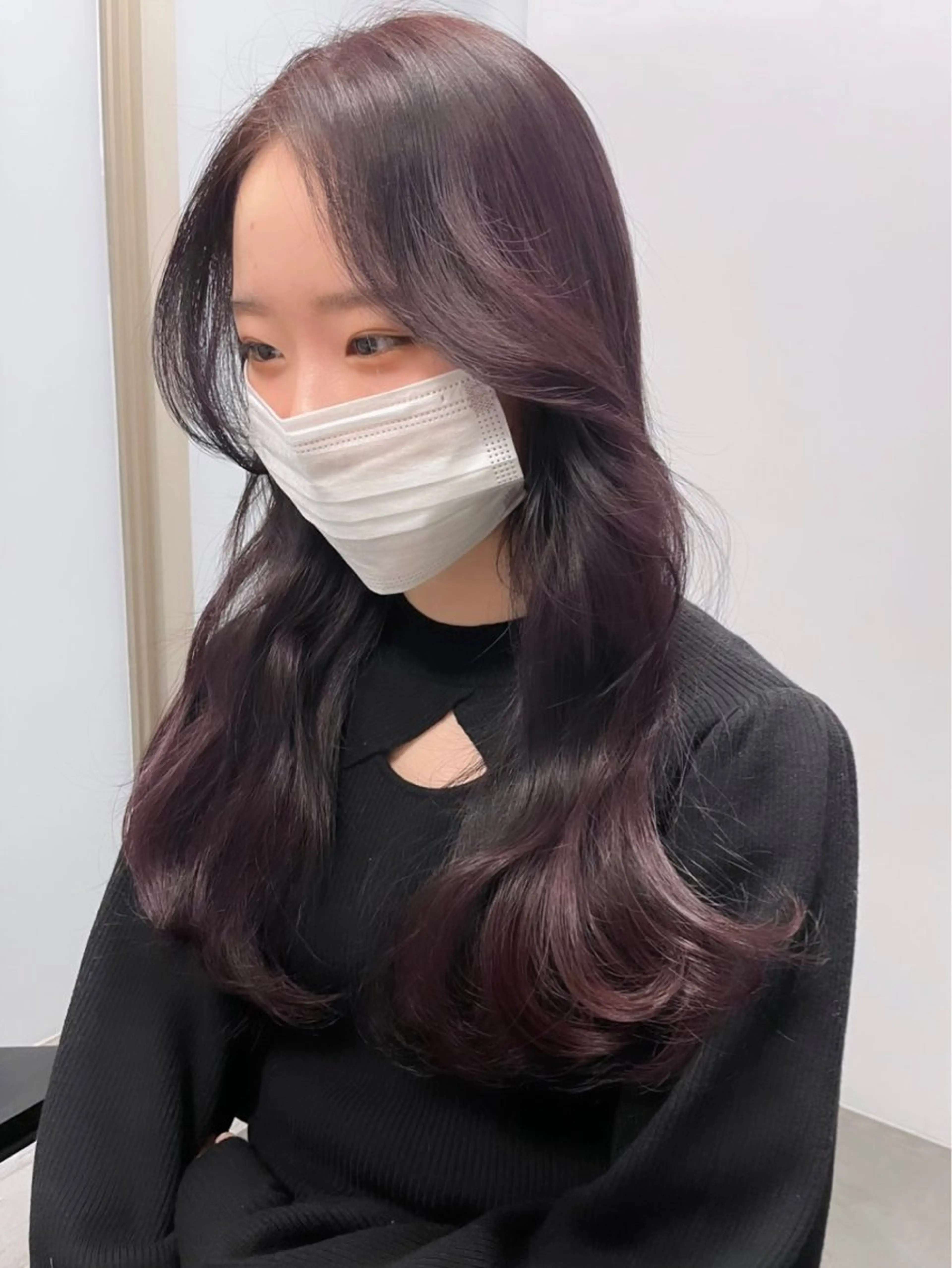ロング カラー バイオレットカラー ヘアカラー トリートメント 若月 あやかのヘアスタイル