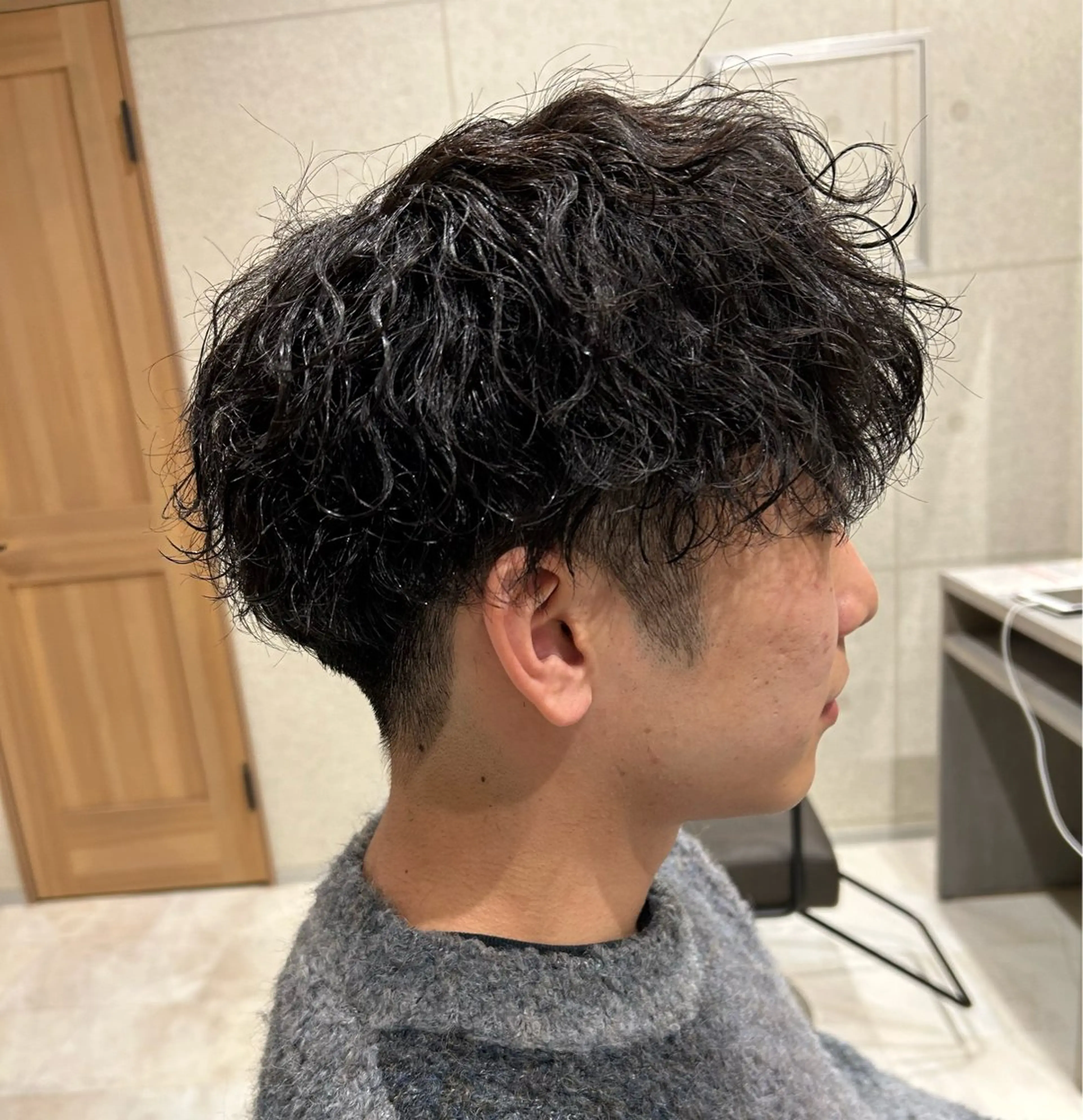 パーマ メンズ 宮之本 峻也のヘアスタイル
