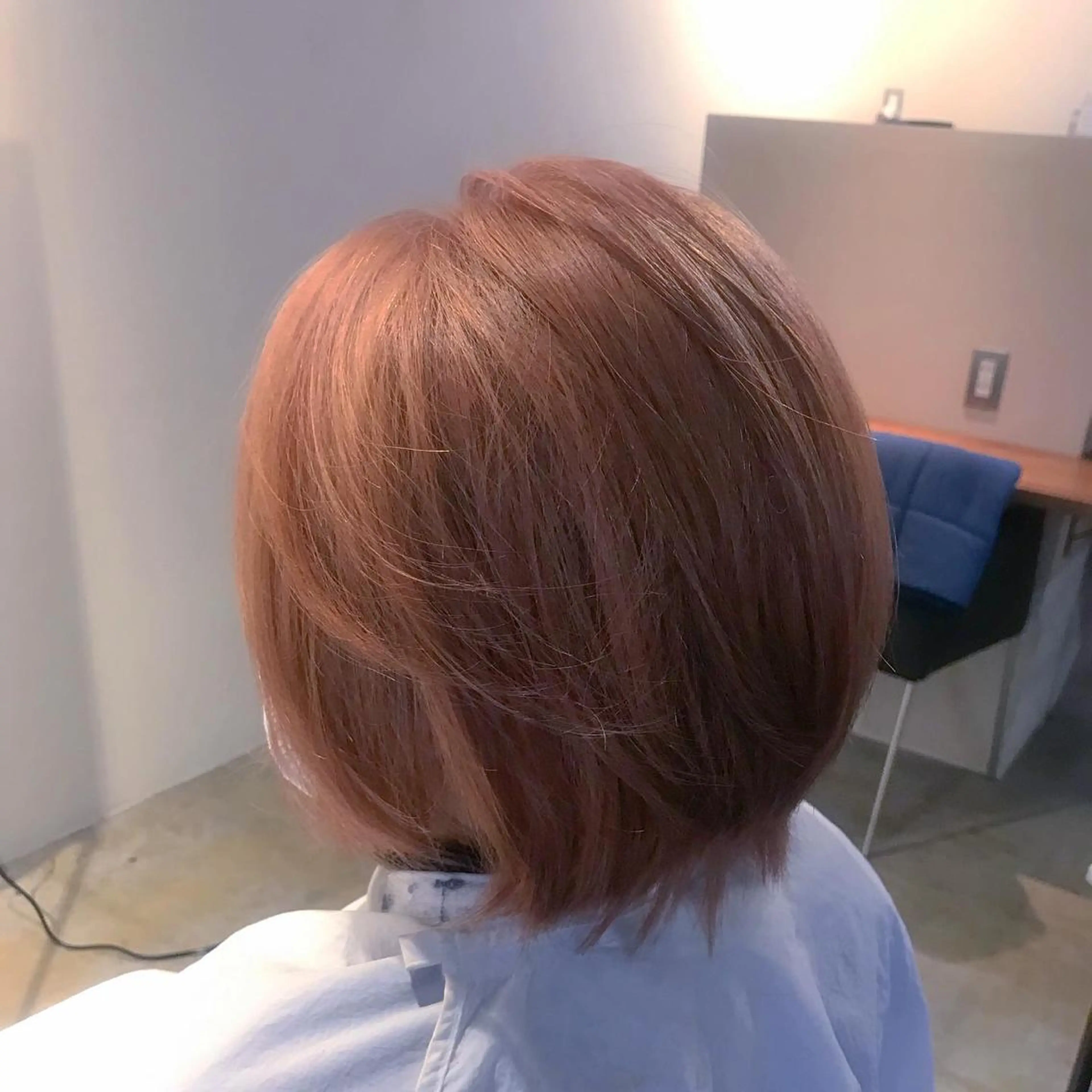 ショート カラー ベージュカラー ブリーチ ケアブリーチ ケアカラー ダブルカラー Ｒ HAIR SALON所属・RHAIRSALON 西山梓のヘアスタイル