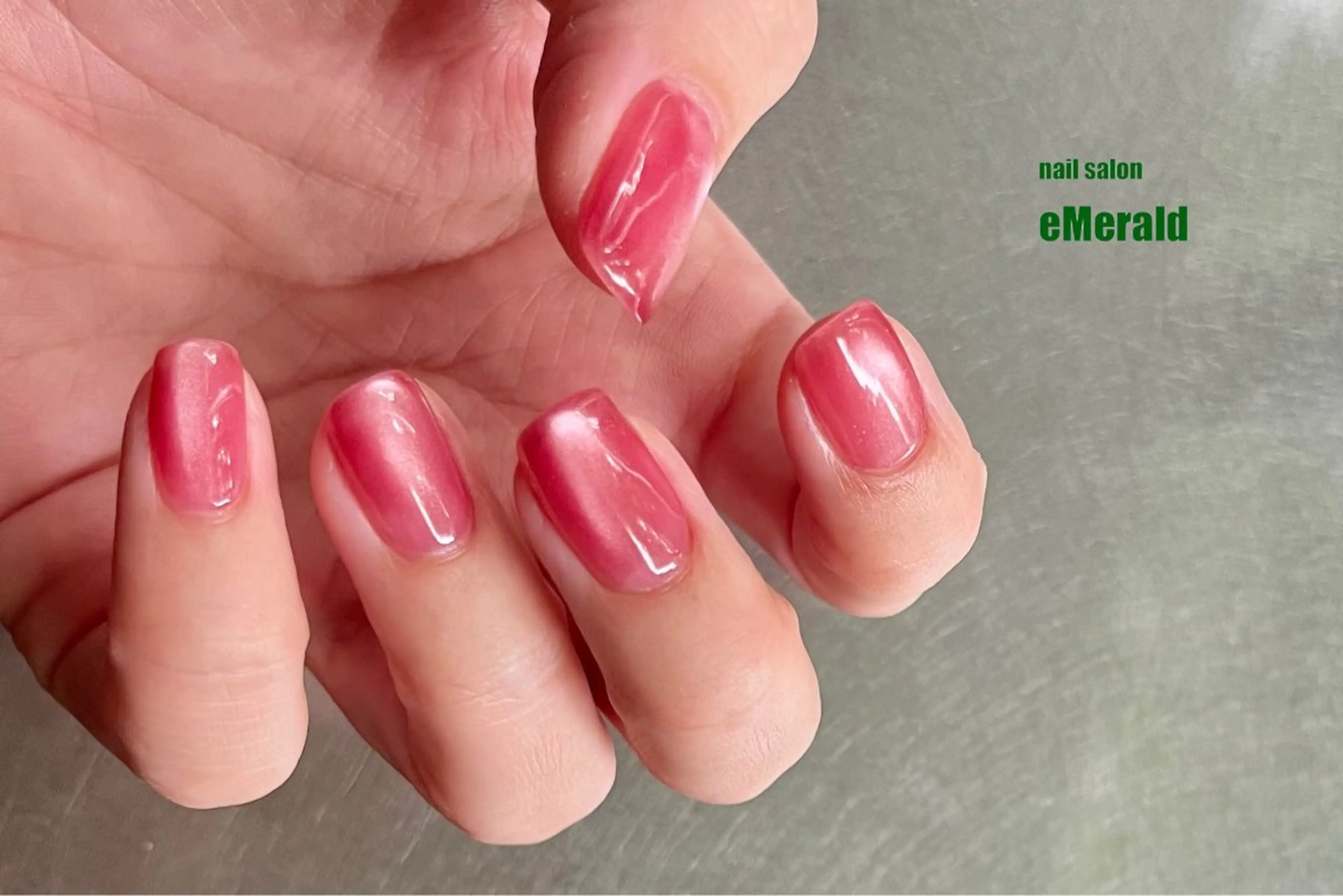 ネイル ハンドネイル nailsalon eMeraldのネイルデザイン