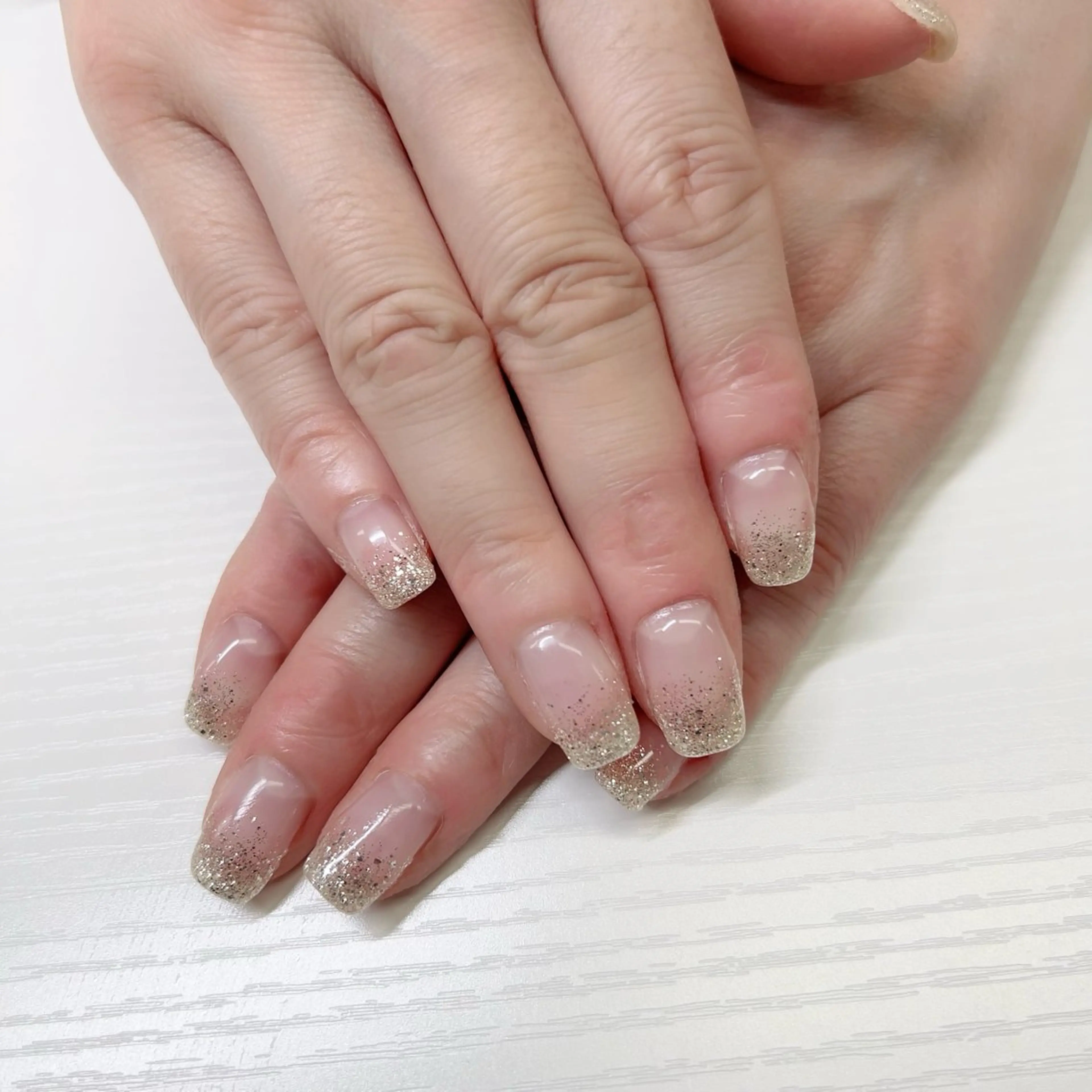 ネイル クリアネイル グラデーション ラメ(グリッター) ラメグラデーション ハンドネイル Bianca国分寺 saitoのネイルデザイン