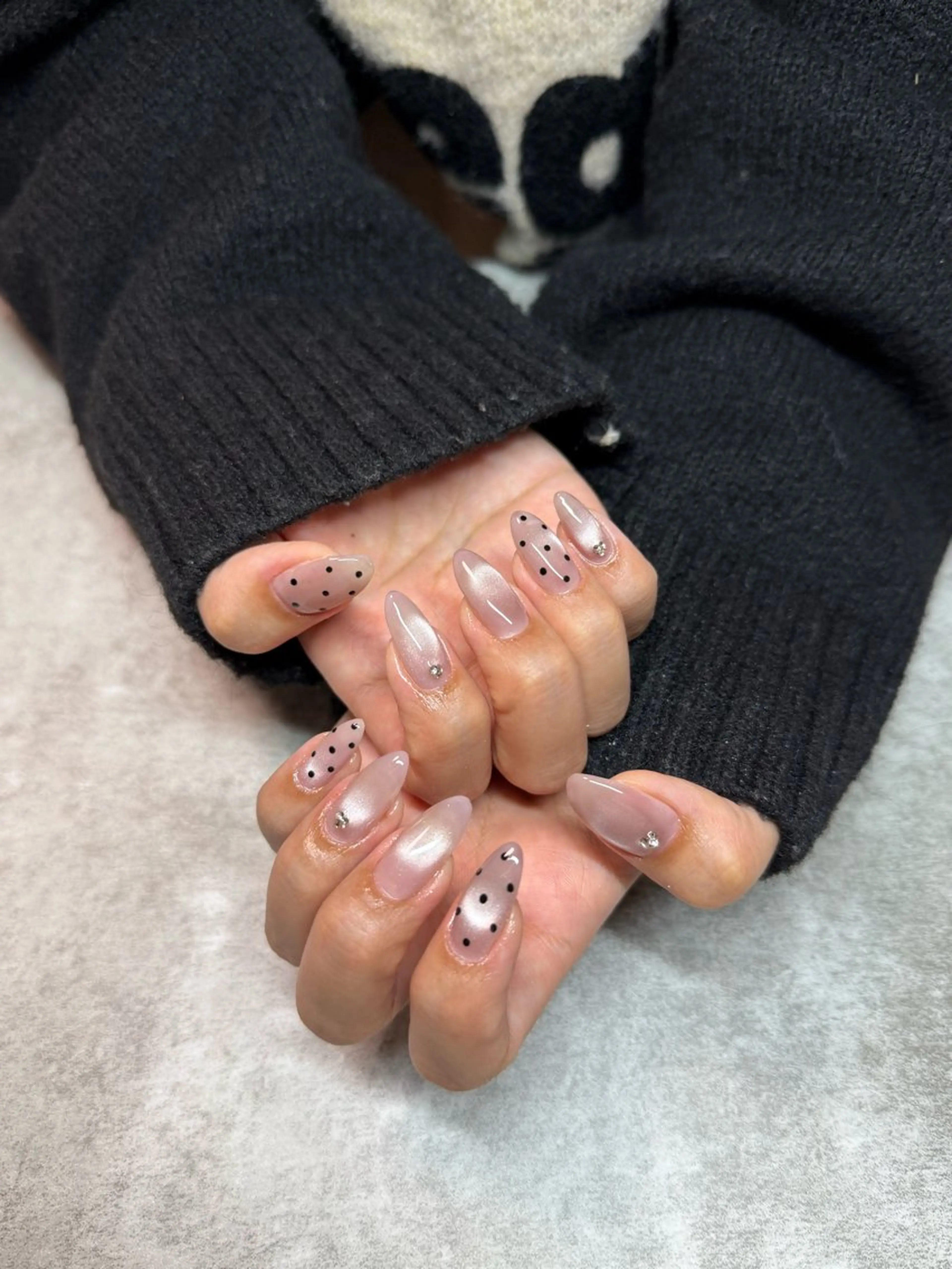 ネイル ドット マグネットネイル ﾊﾗ ｱｲｶのネイルデザイン