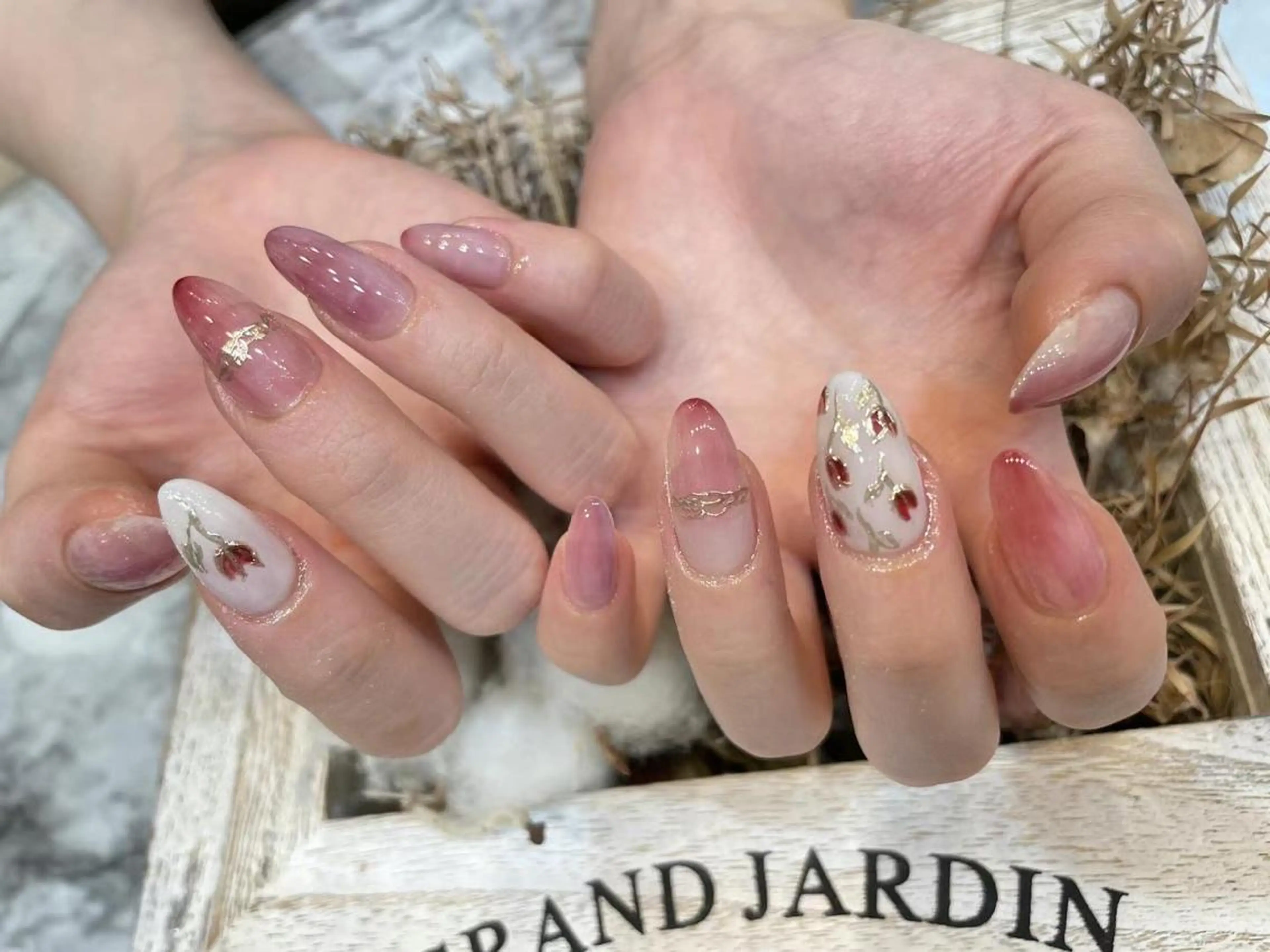 ネイル ニュアンスネイル ピンク Babarla Nailのネイルデザイン