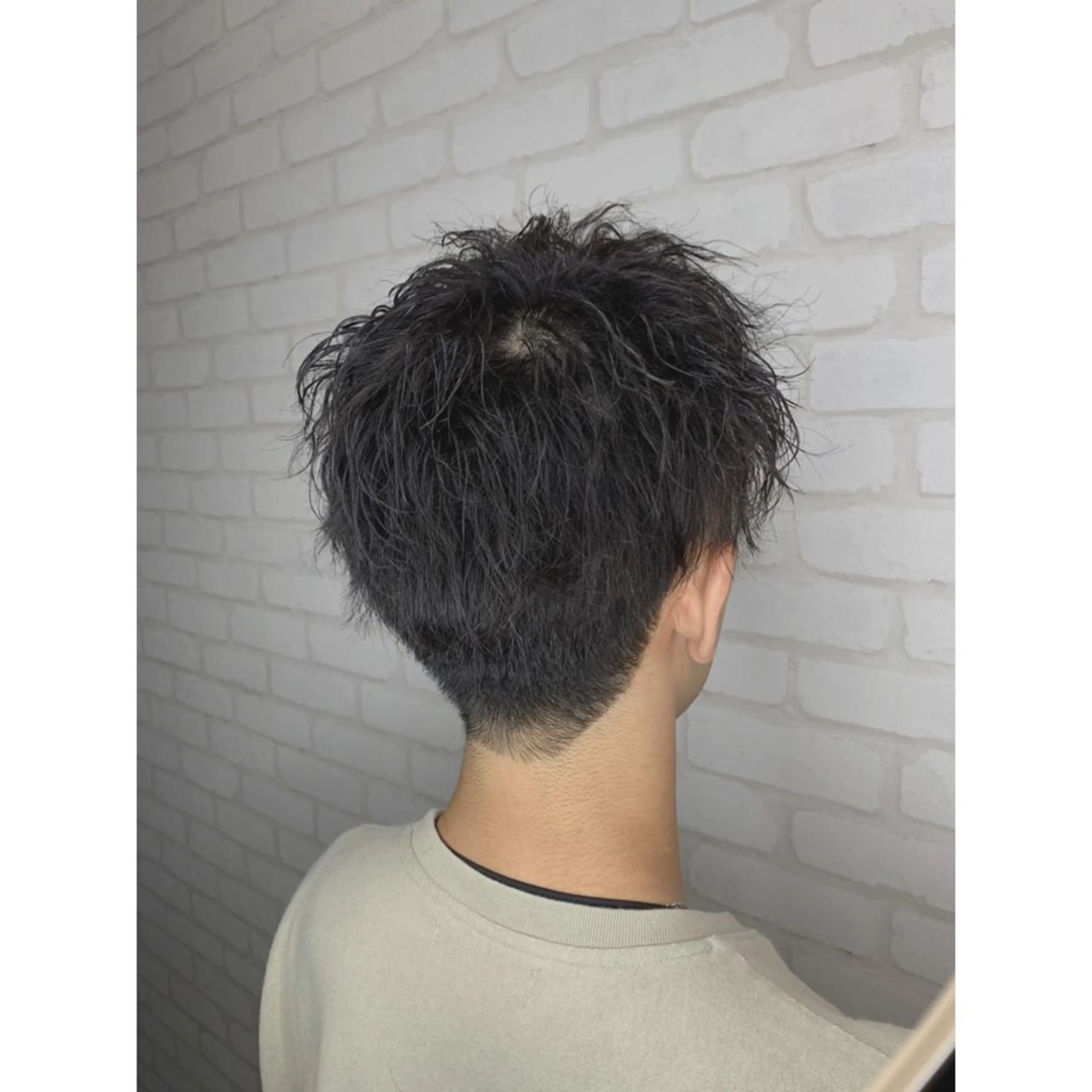 ショート メンズ メンズパーマ TELA HAIR牛久店所属・透明感カラー✨ 吉田大樹のヘアスタイル