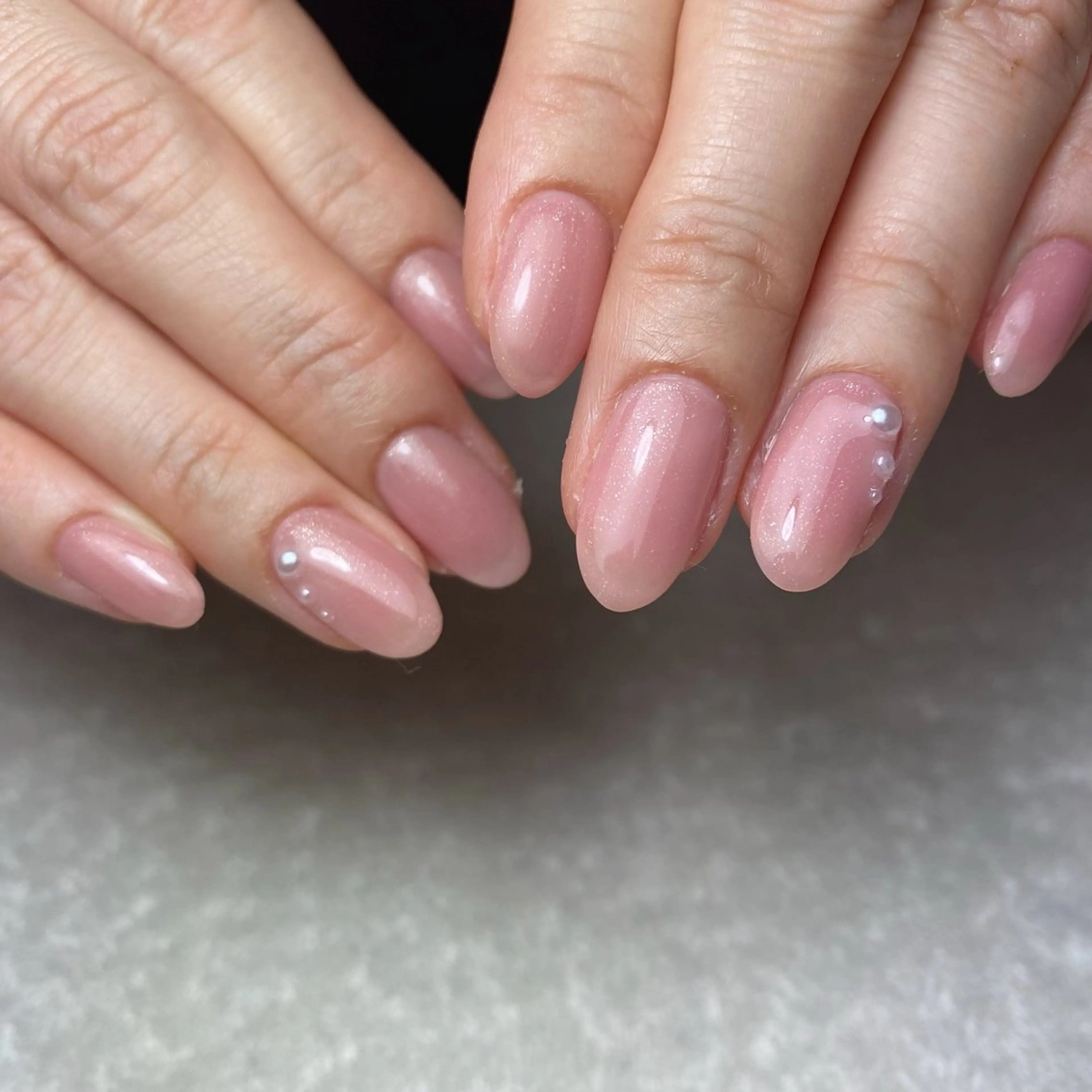 ネイル オフィスネイル シンプルネイル ハンドネイル COCO+所属・COCO +のエステ・リラクイメージ