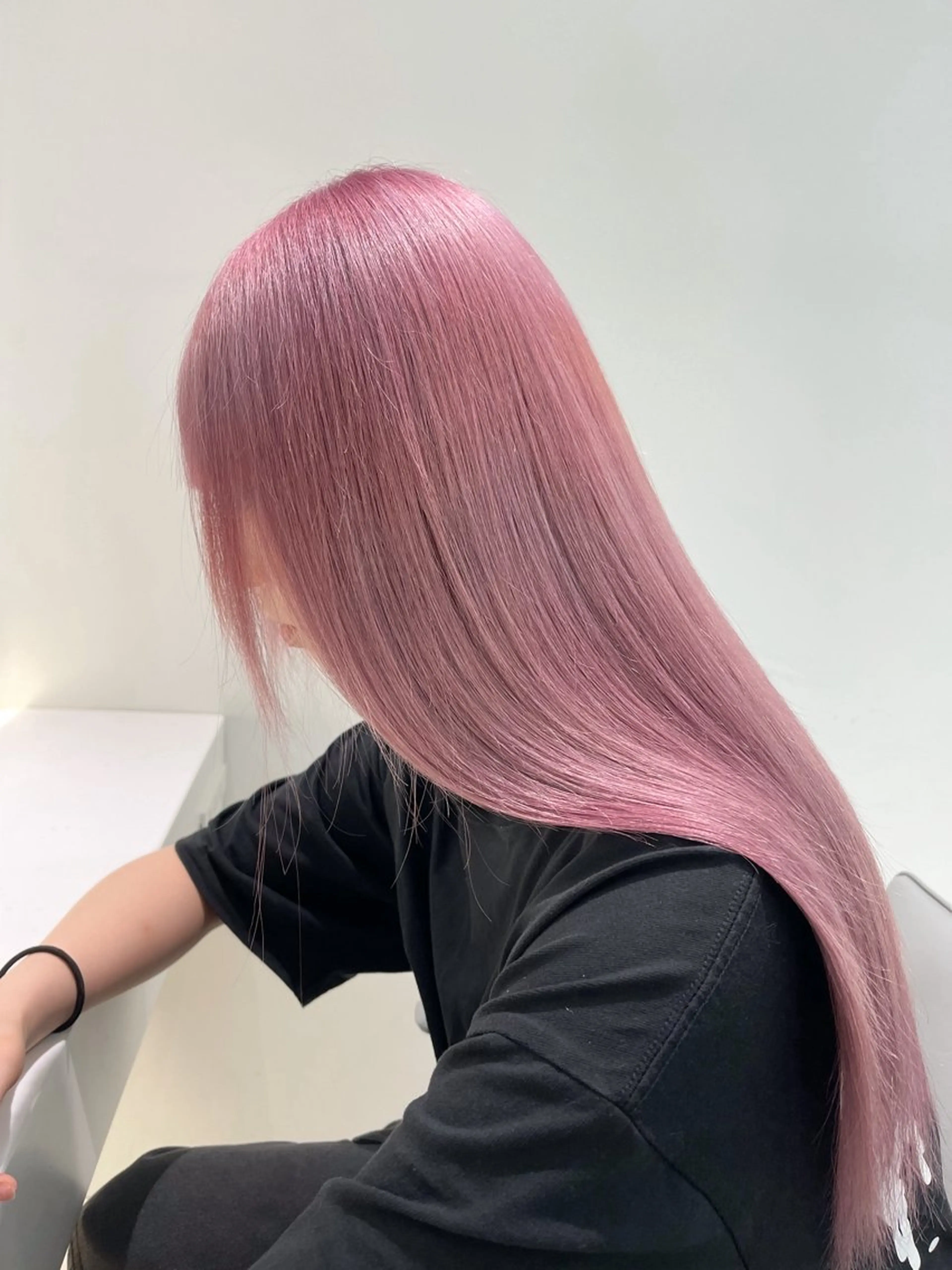 ロング カラー ピンクカラー ホワイトピンク 透明感カラーが 得意です！NAOKIのヘアスタイル