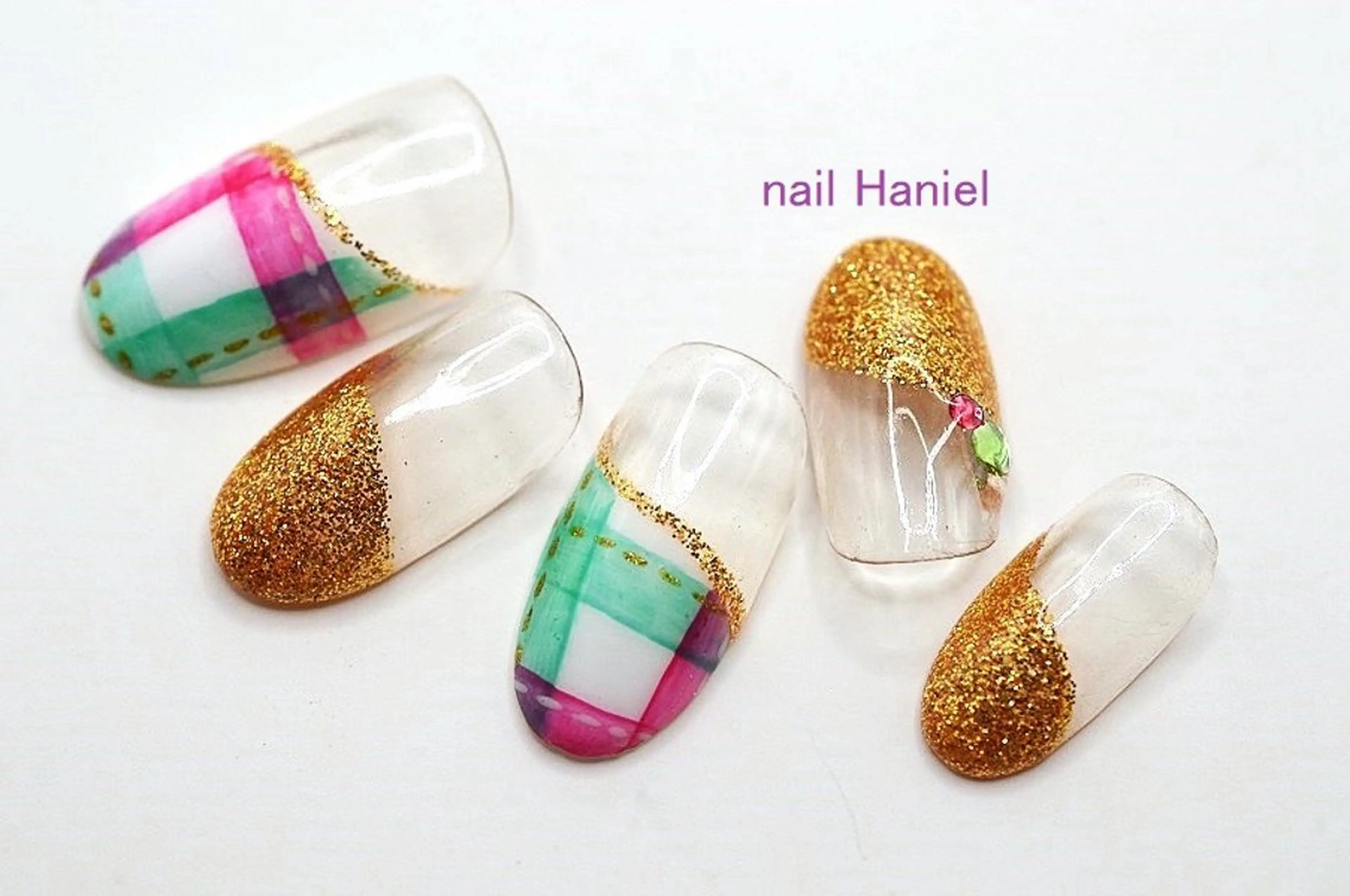 ネイル アートネイル ジェルネイル パラジェル 冬ネイル クリスマス ハンドネイル nail Haniel所属・半蔵門サロンハニエル 魅神 ちよのネイルデザイン