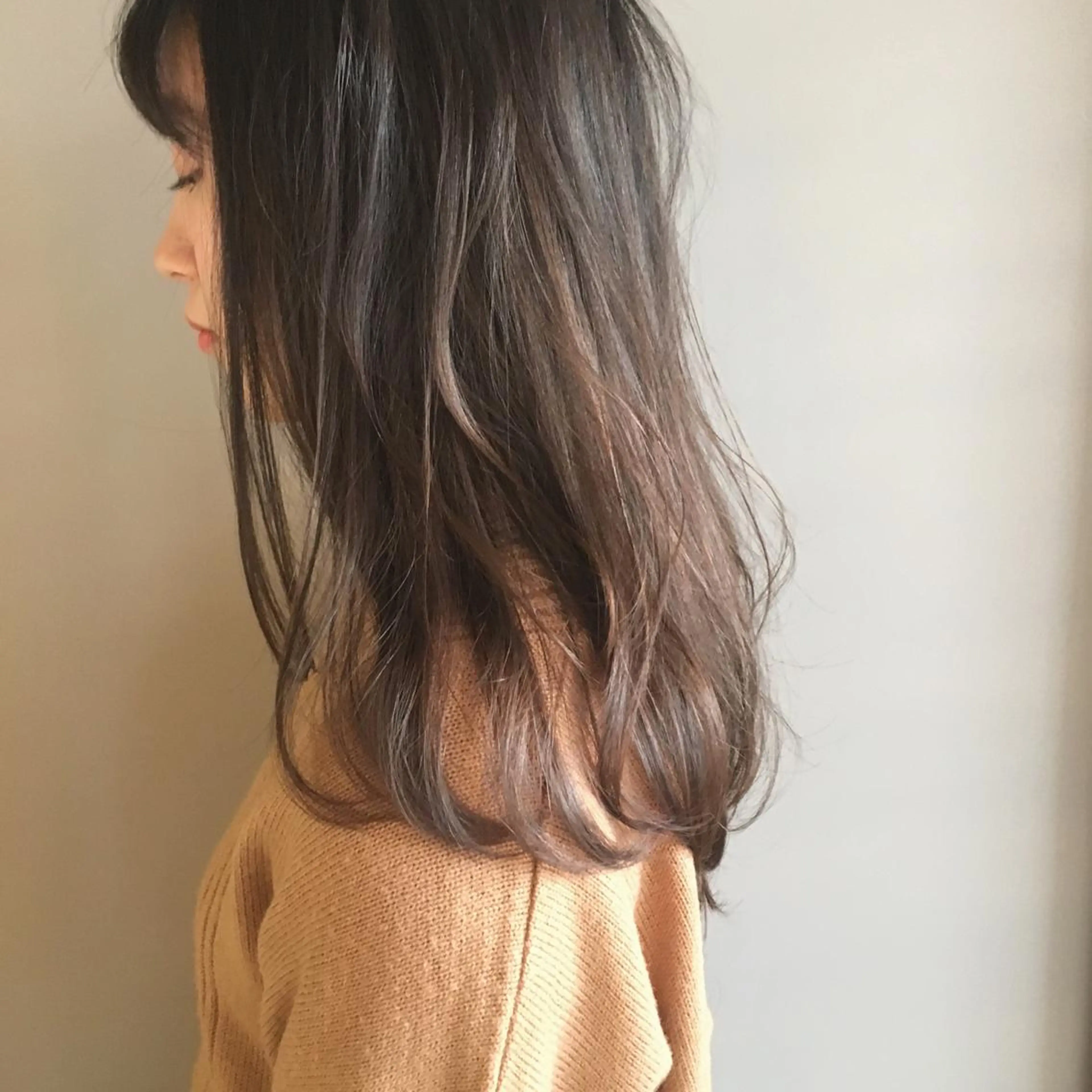 セミロング カラー レイヤーカット BLend 渋谷のヘアスタイル