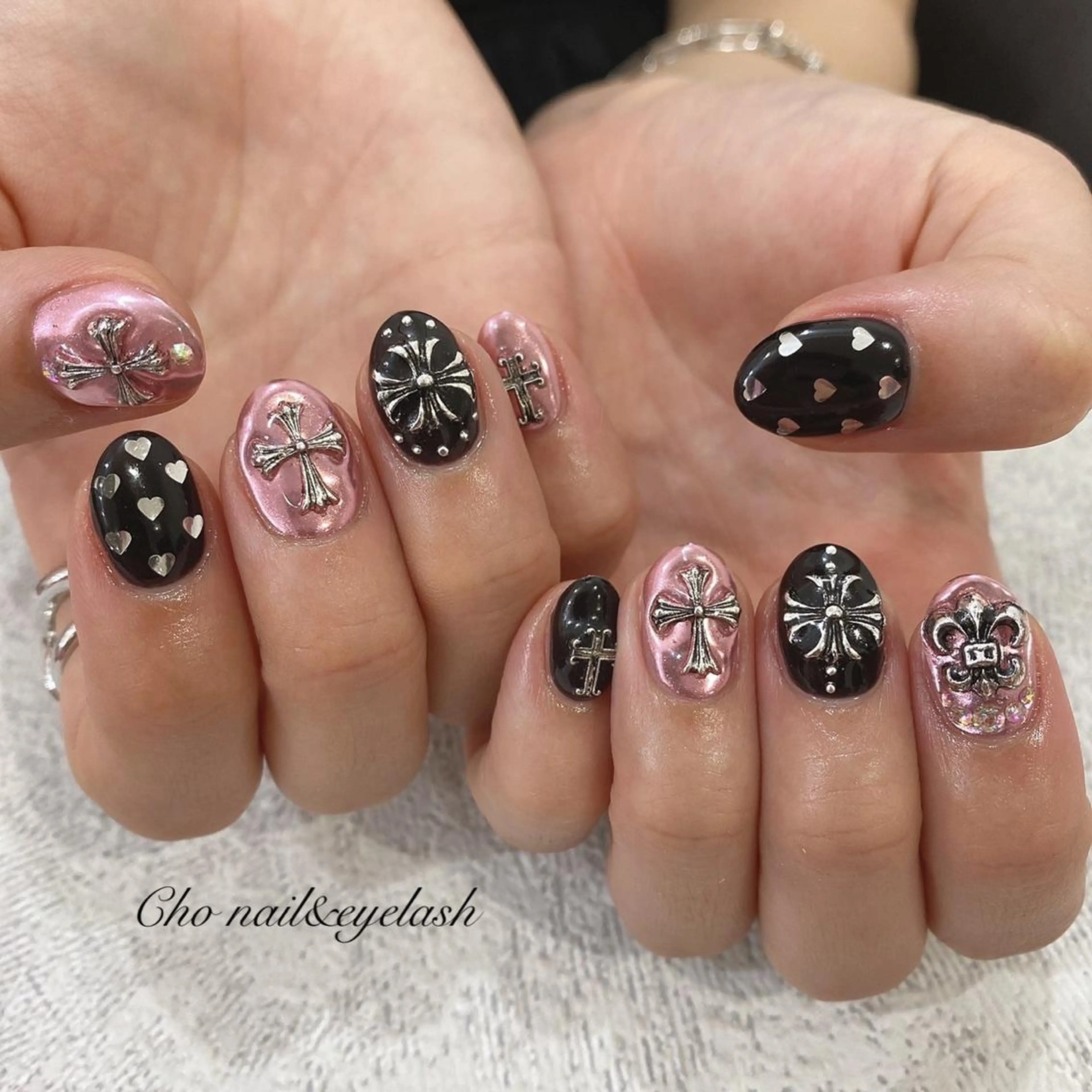 ミディアム ネイル アートネイル ミラーネイル cho nailのネイルデザイン