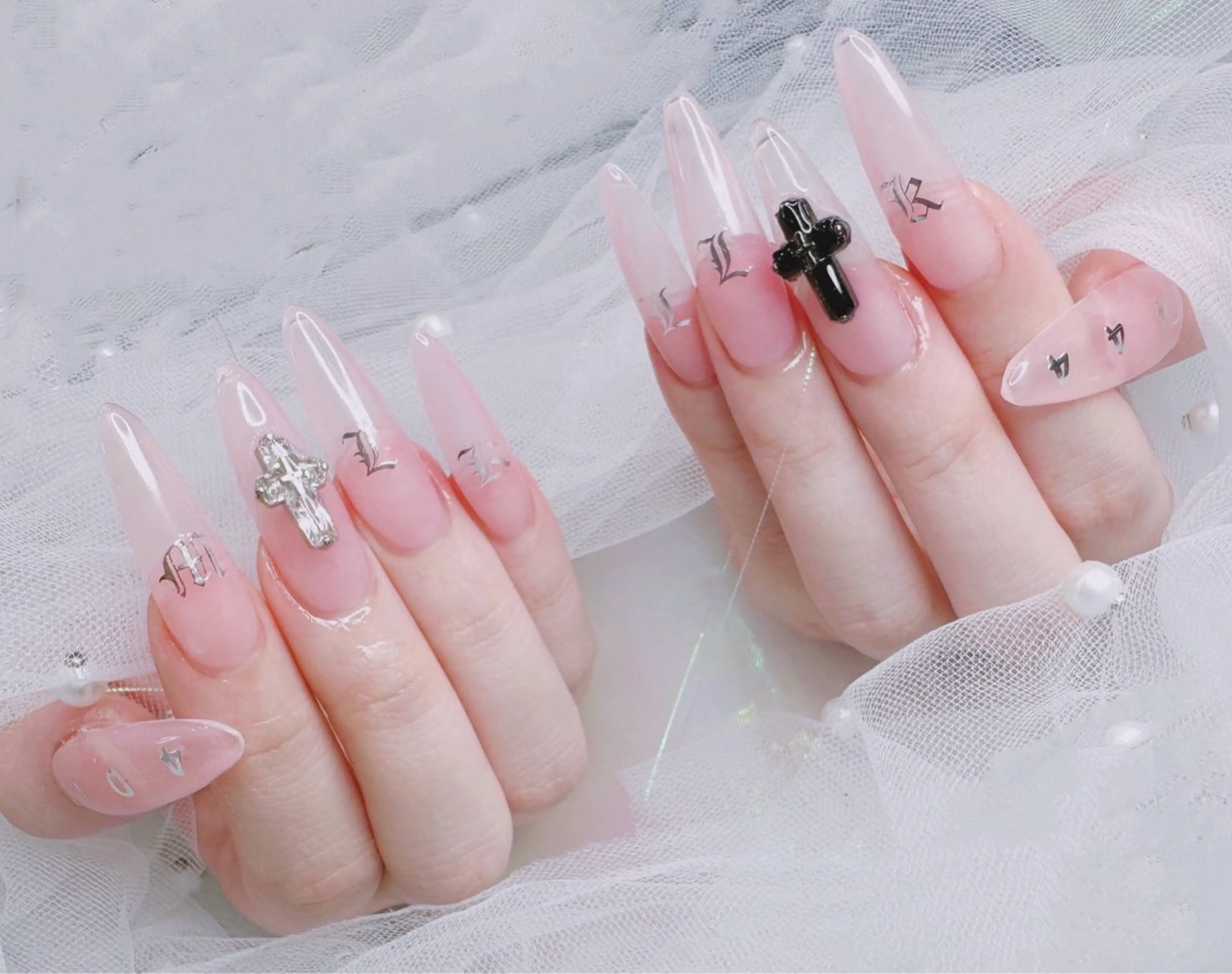 ネイル ハンドネイル 小方 サトミのネイルデザイン