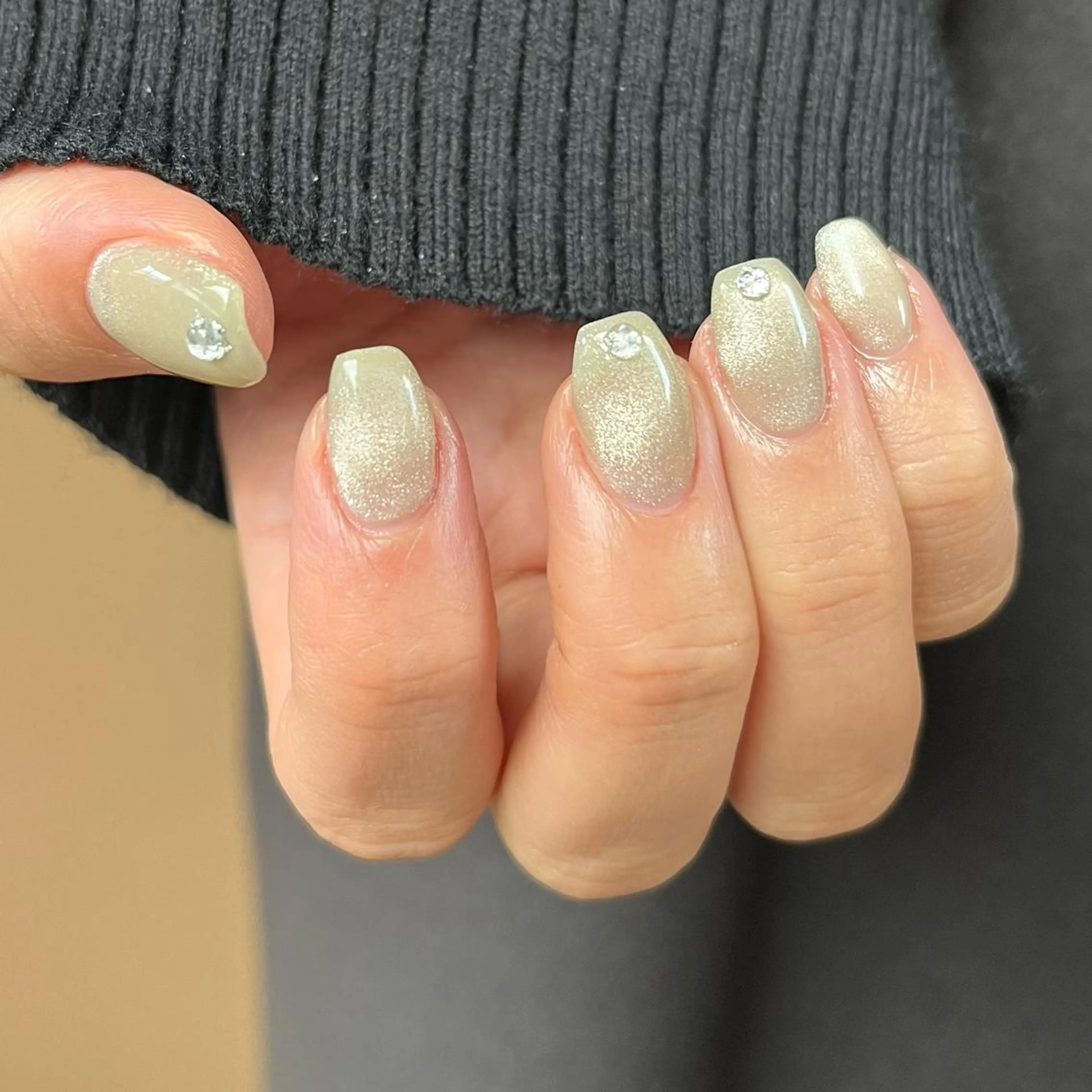 ネイル マグネットネイル ハンドネイル nail salon O (en)所属・vegh. nail／阿波座のネイルデザイン