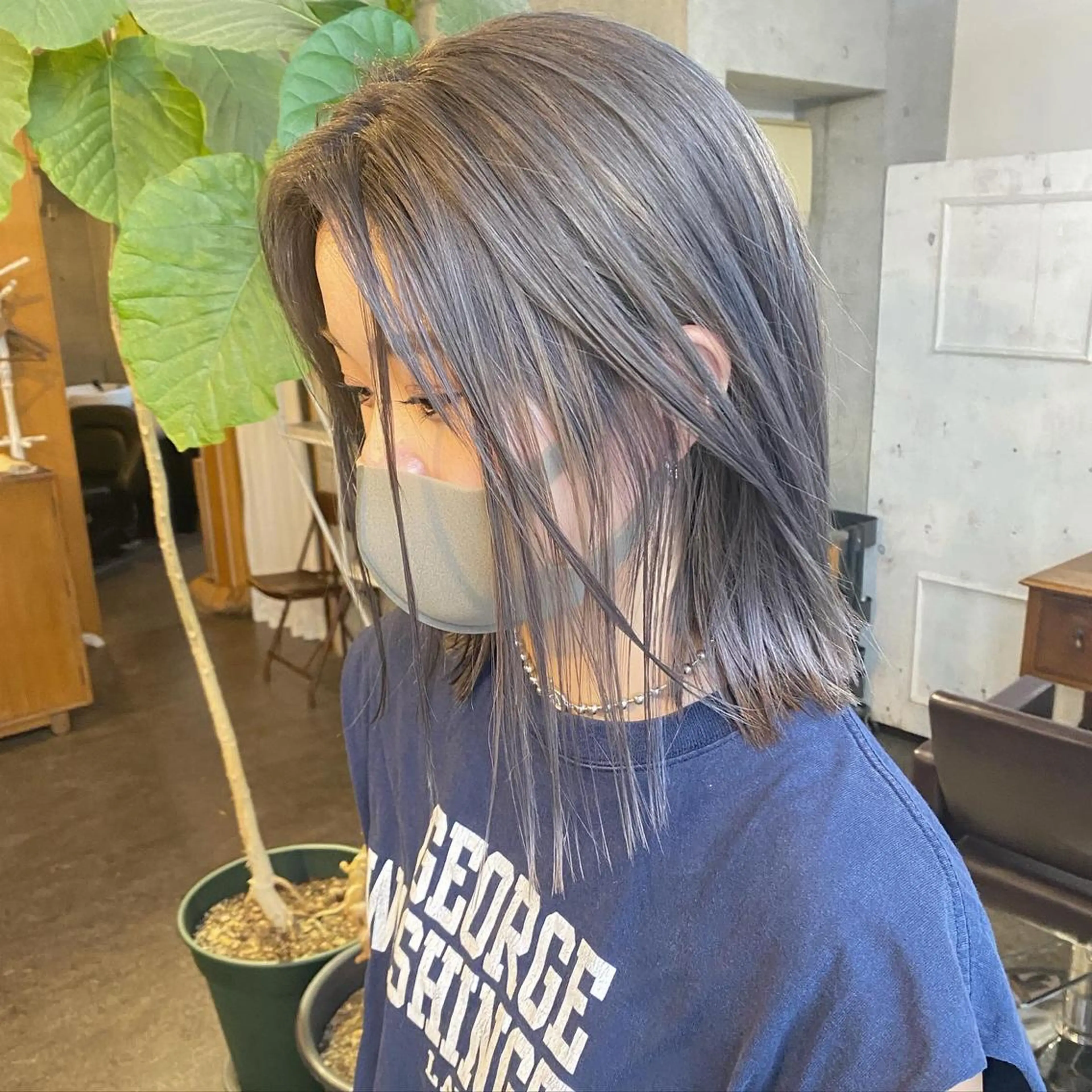 ミディアム カラー パーマ ヘアアレンジ メンズ キッズ ネイル マツエク・マツパ カット ヘアカラー トリートメント モリモト サナのヘアスタイル