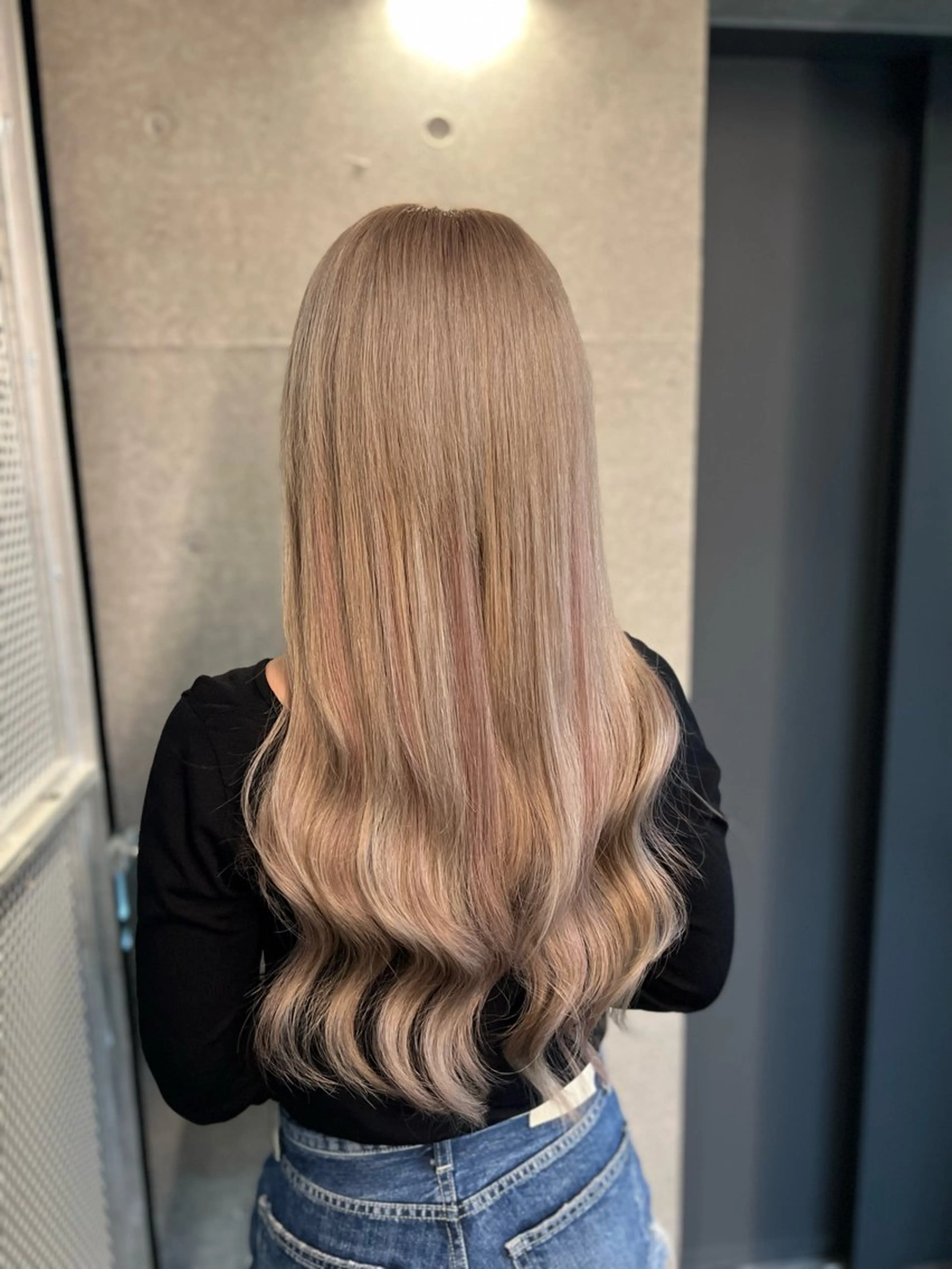 ショート カラー シールエクステ ベリーショート アディクシーカラー バレイヤージュ ベージュカラー ＤＥＳＴ所属・吉野 瑳桜のヘアスタイル
